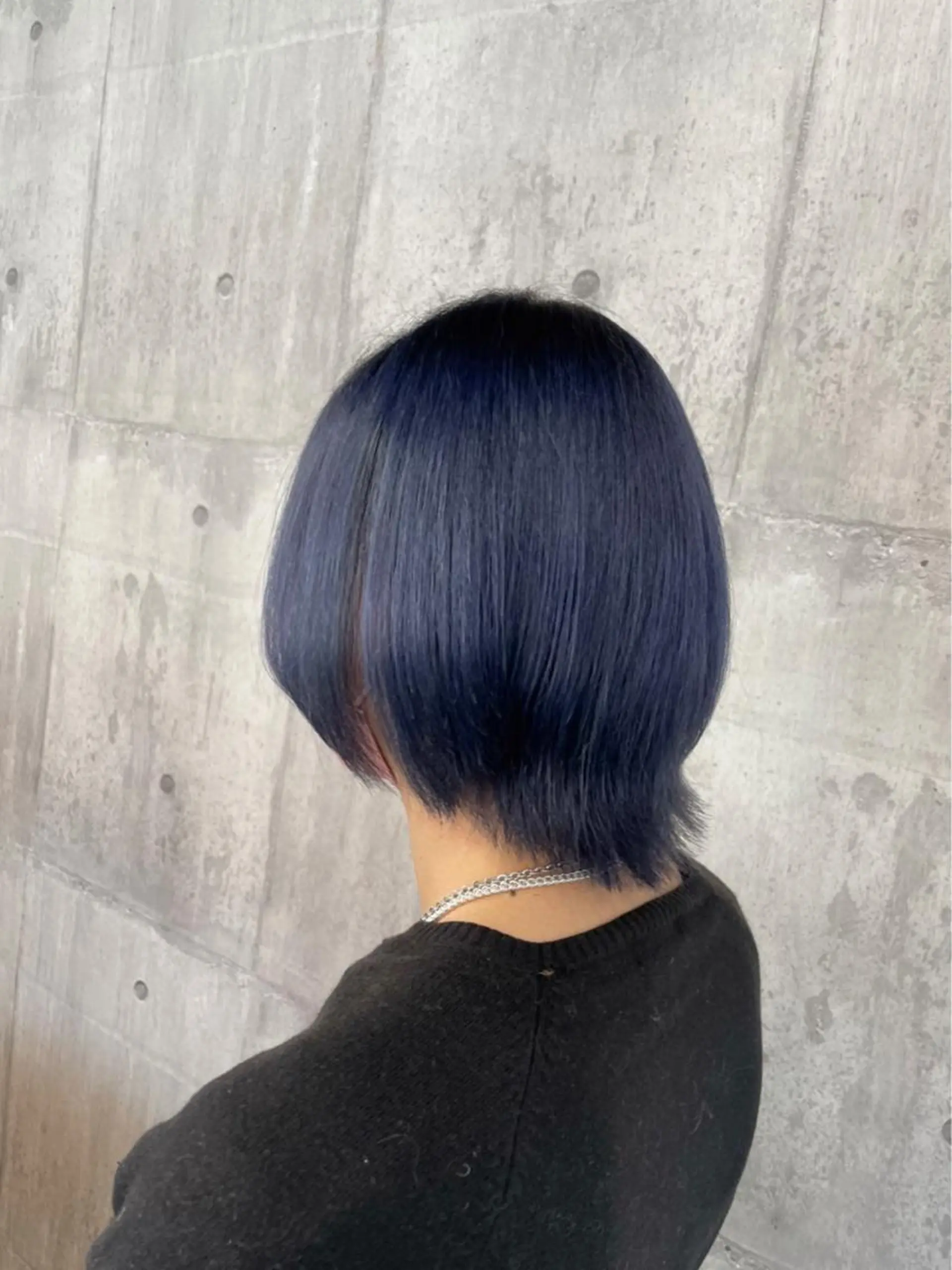 ショート カラー ネイビーカラー ウルフカット カット ヘアカラー _WHITE浜松店 もえかのヘアスタイル