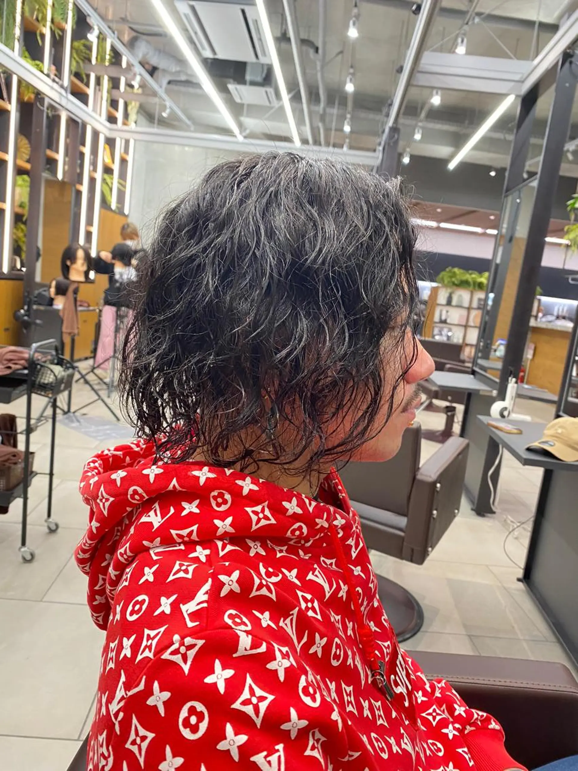 パーマ メンズ 茂手木 勇二のヘアスタイル