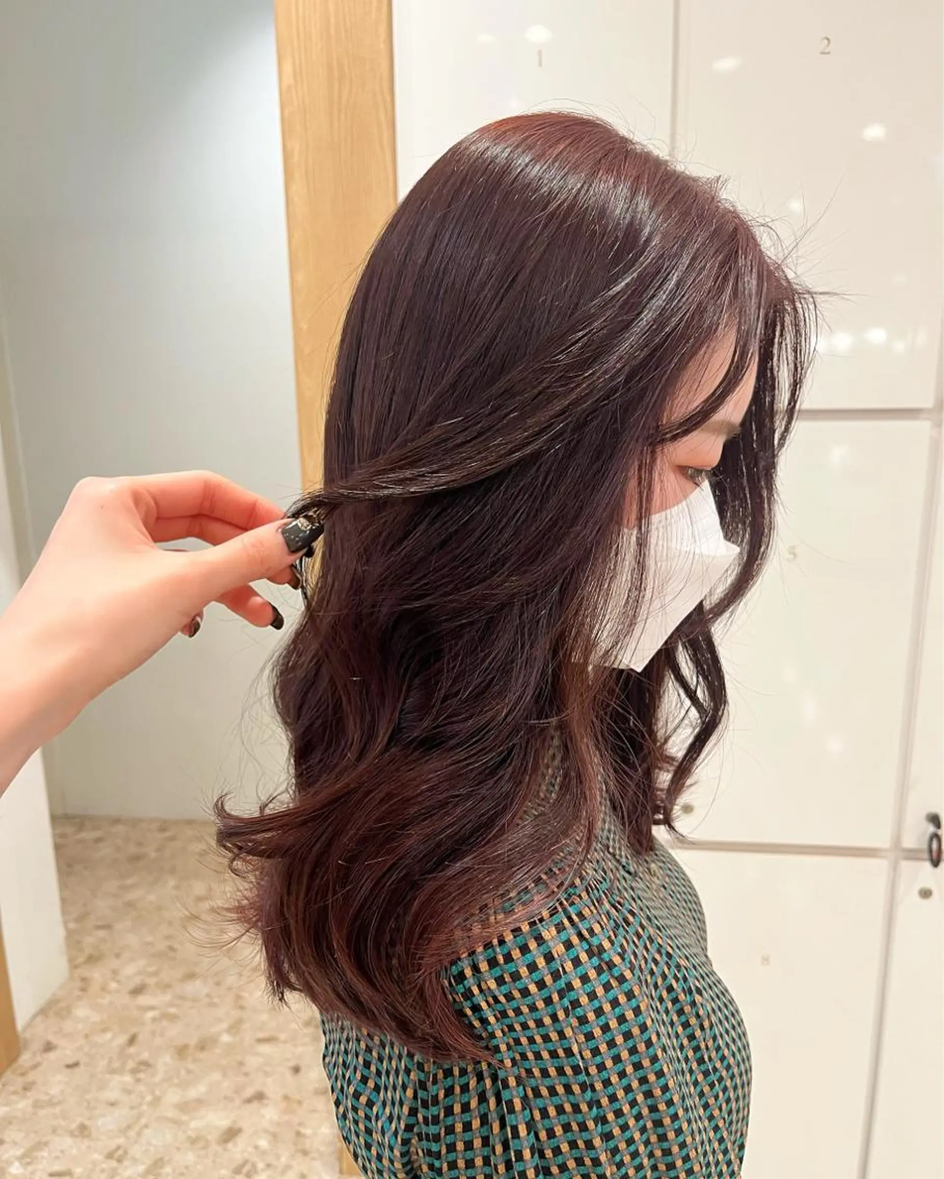 ロング カラー 椿森 美瑠紅の眉毛・アイブロウイメージ