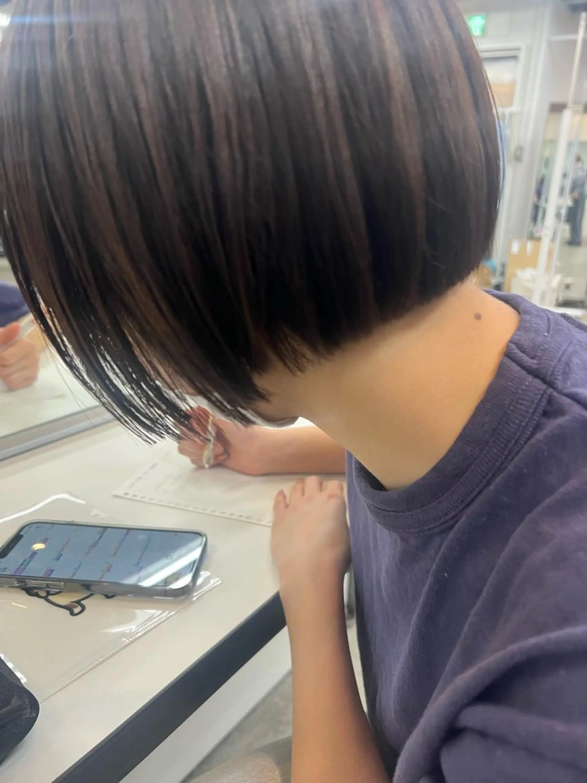 ショート ボブ uka スタイリスト 楠本紗己のヘアスタイル