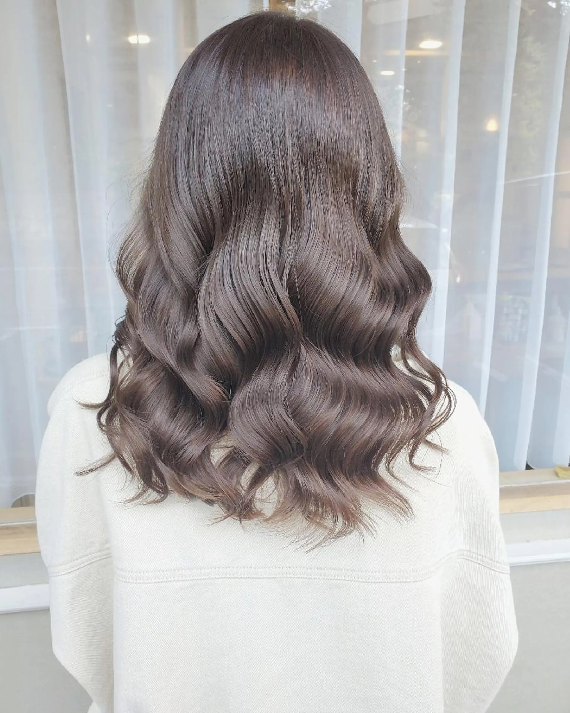 ミディアム アッシュ belta 姫路山吹 カラーモデル募集のヘアスタイル