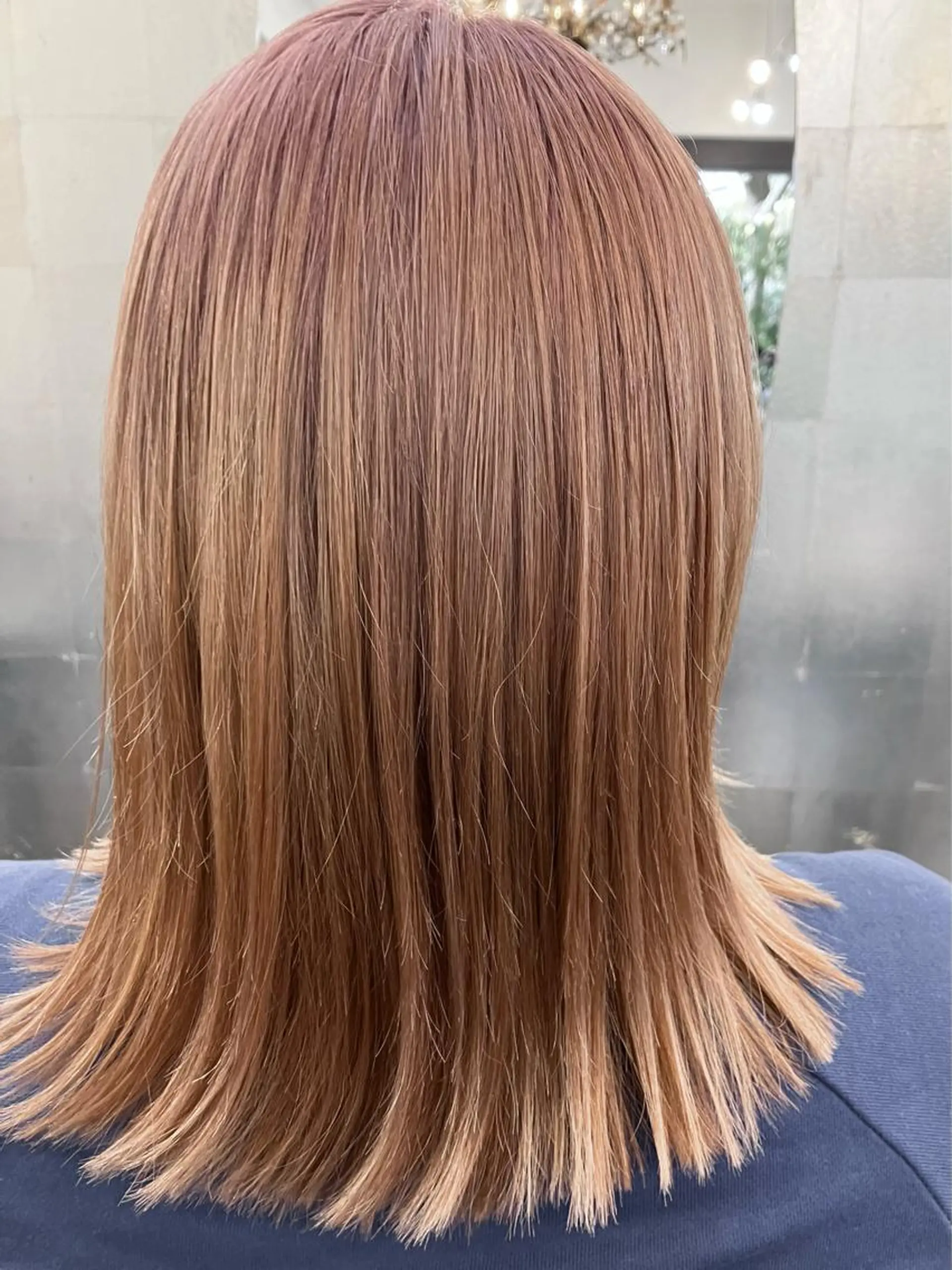 セミロング カラー i MA　ヘアスタジオ所属・勝野 麻美のヘアスタイル