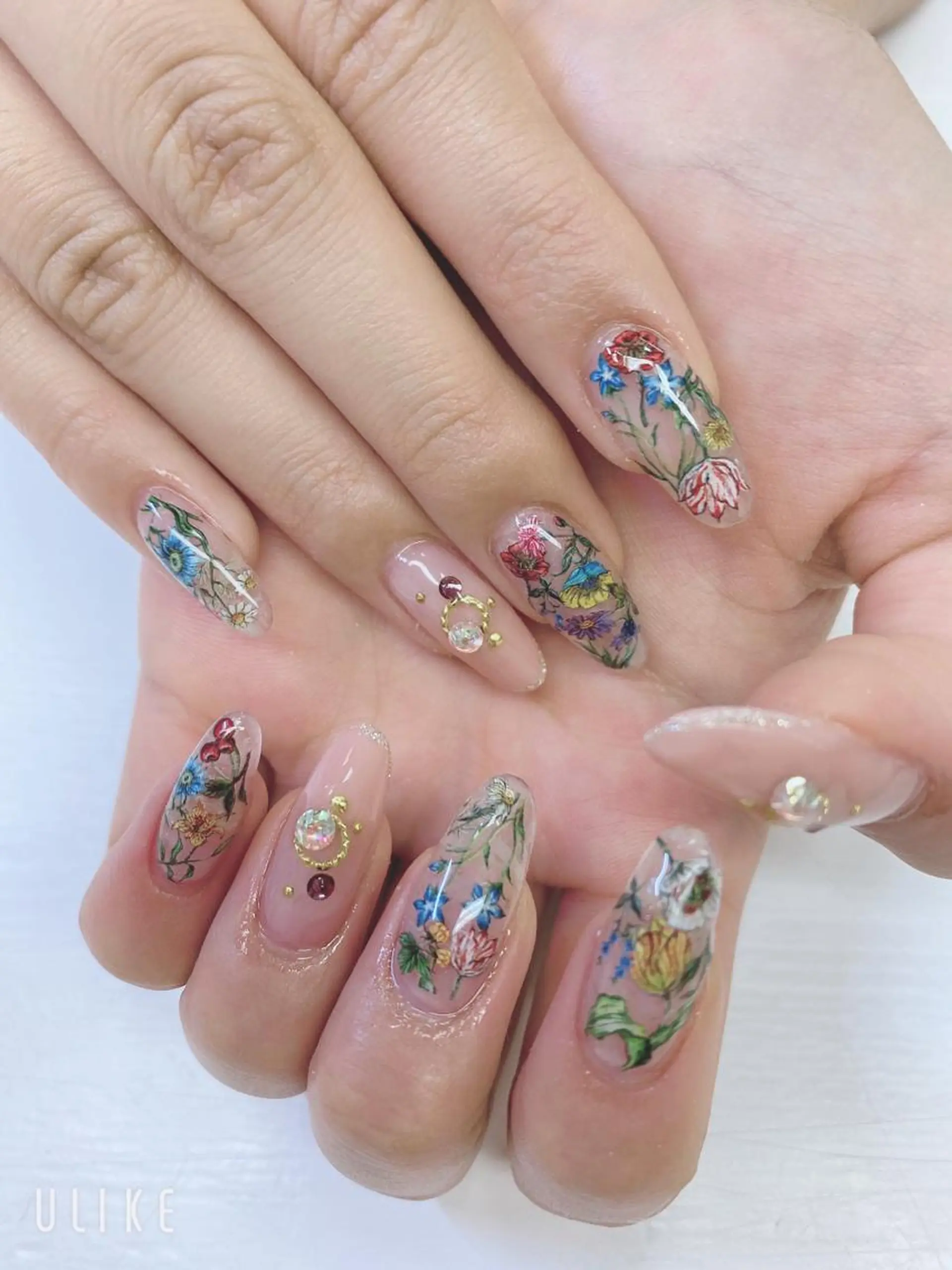 ミディアム JNA認定講師🌸 RIEのネイルデザイン