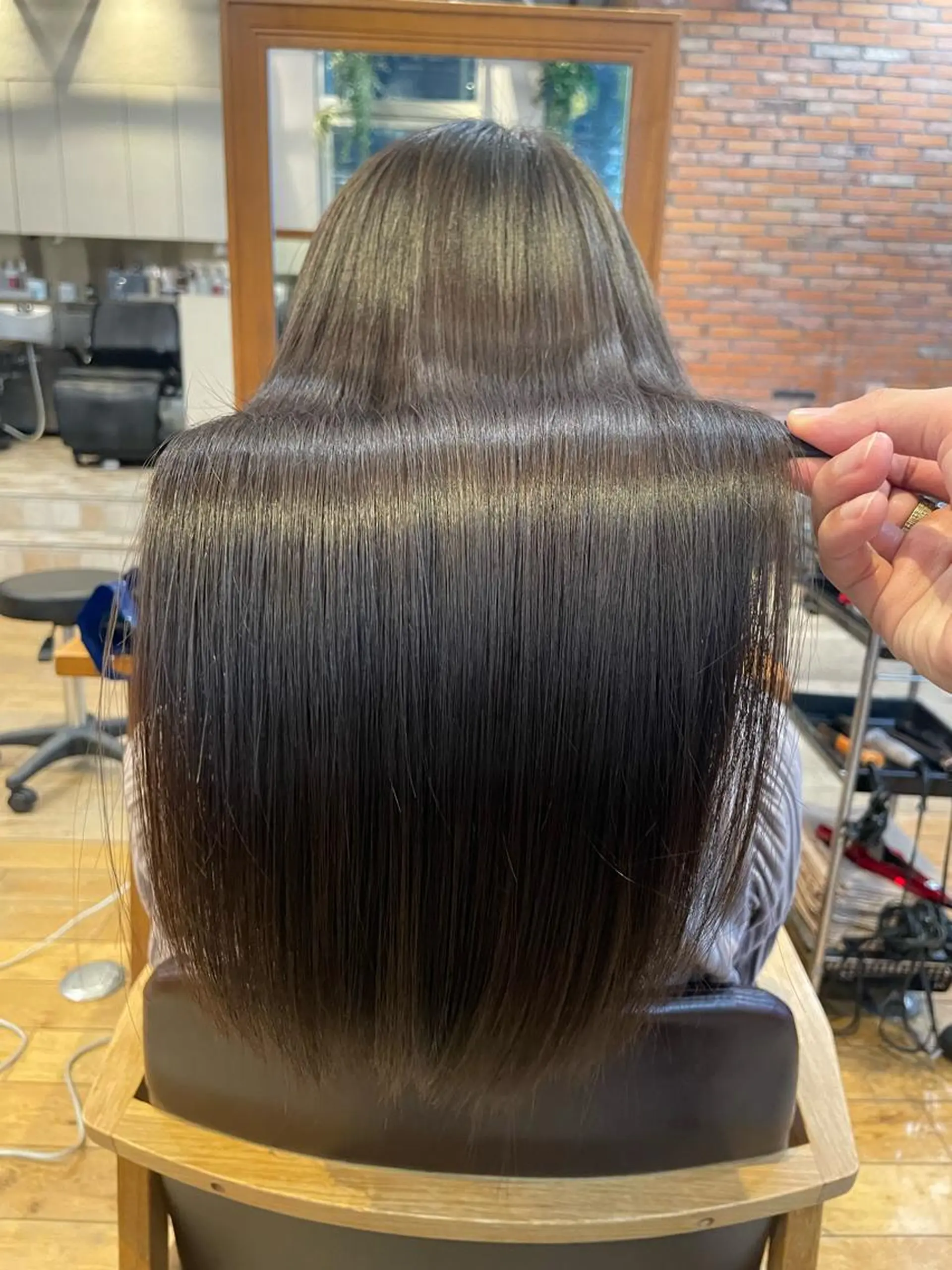 ロング カラー パーマ youres hair はなれ店所属・髪質改善🌸縮毛矯正 専門家💖後藤のヘアスタイル