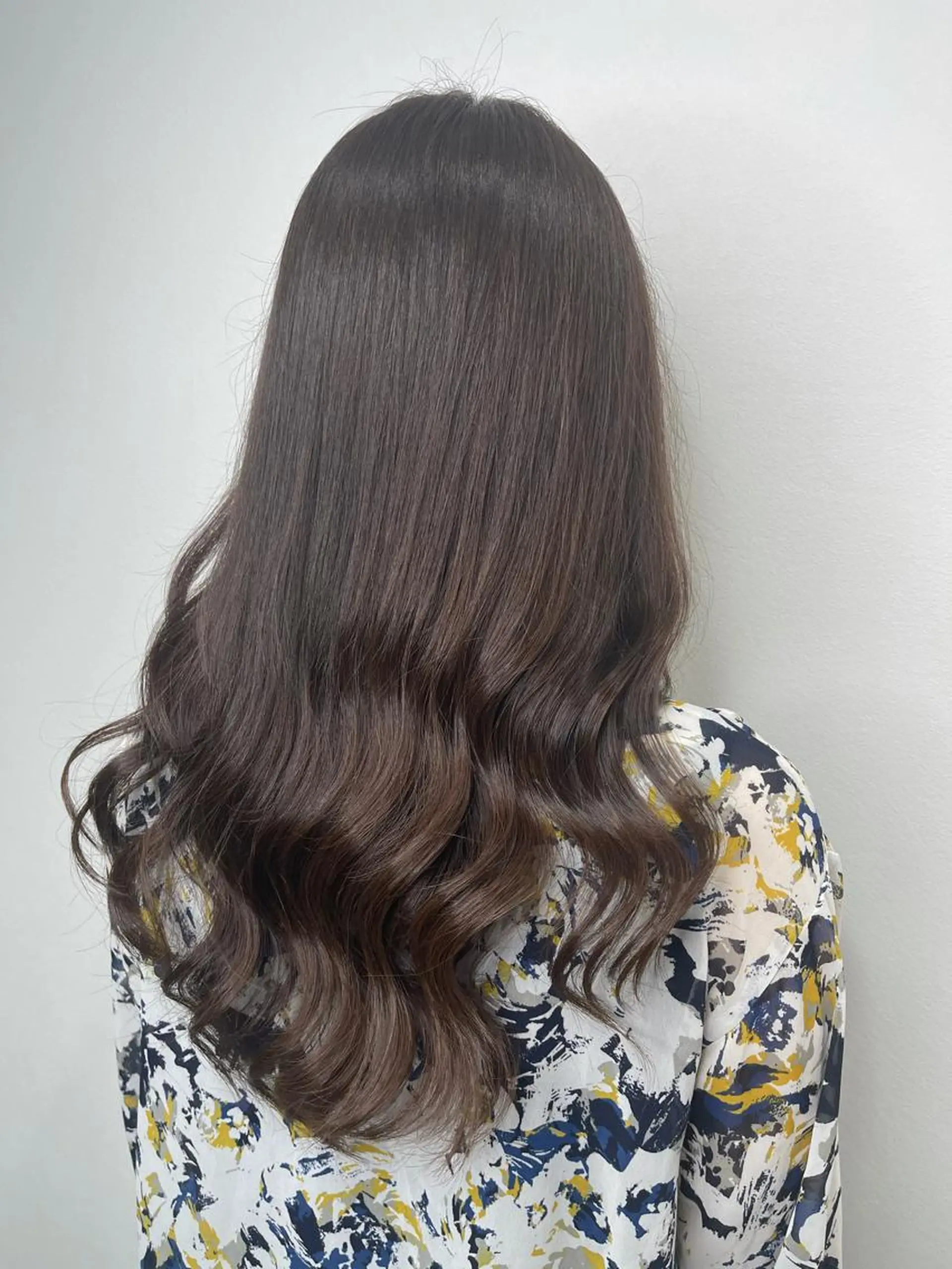 ロング カラー トリートメント ヘアカラー トリートメント &chaLme   心斎橋所属・emi/髪質改善/ 韓国風/艶カラーのヘアスタイル