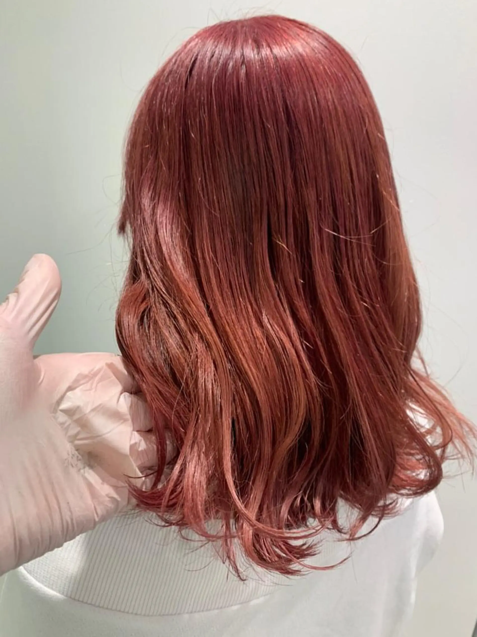 セミロング カラー パーマ ヘアアレンジ ネイル マツエク・マツパ 韓国風ベージュ🤎 赤みなし🌿横浜🤎のヘアスタイル