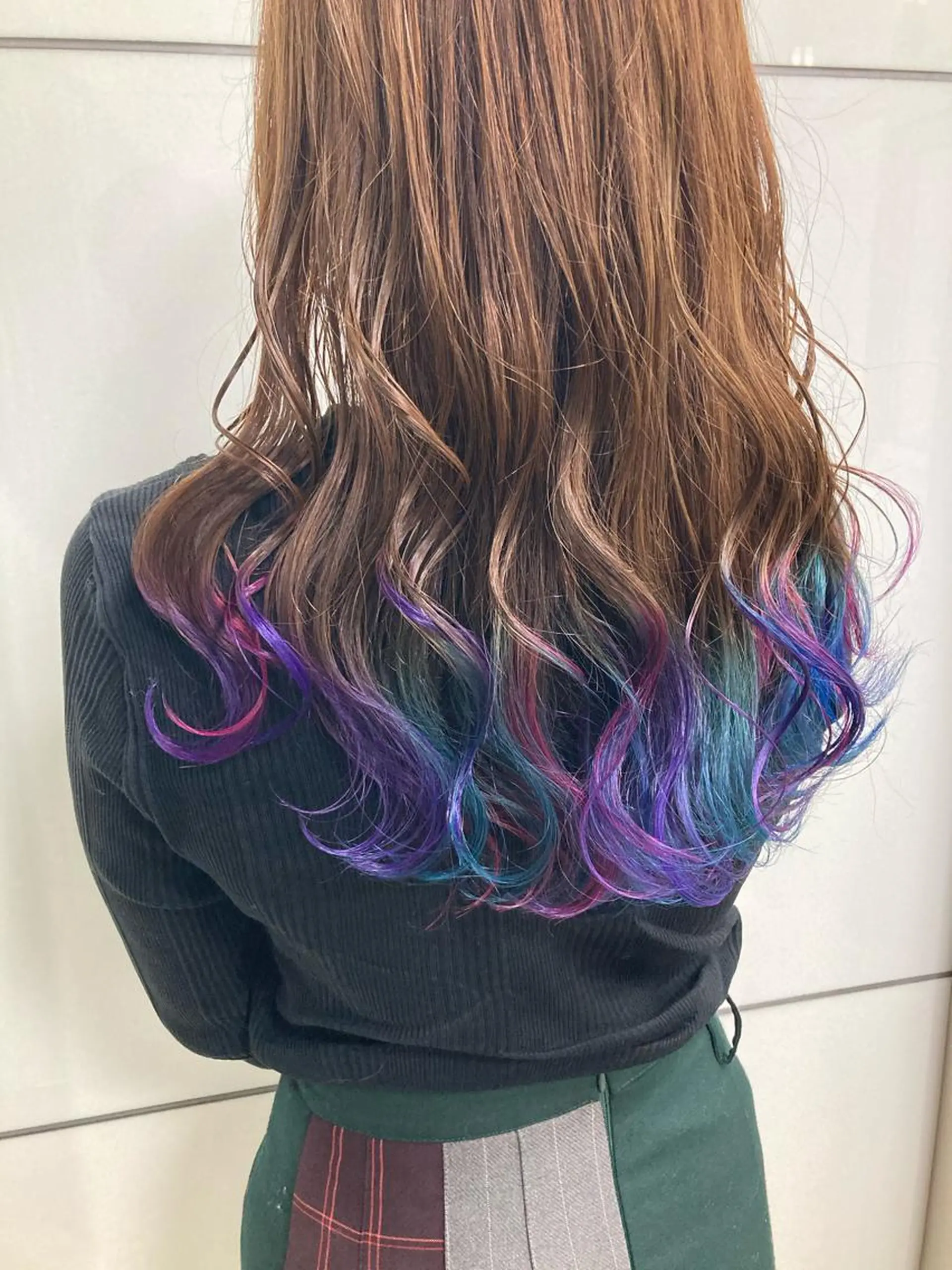 セミロング カラー グラデーションカラー ユニコーンカラー ヘアカラー トリートメント 髪質改善/痛ませ ないカラー/西村航大のヘアスタイル