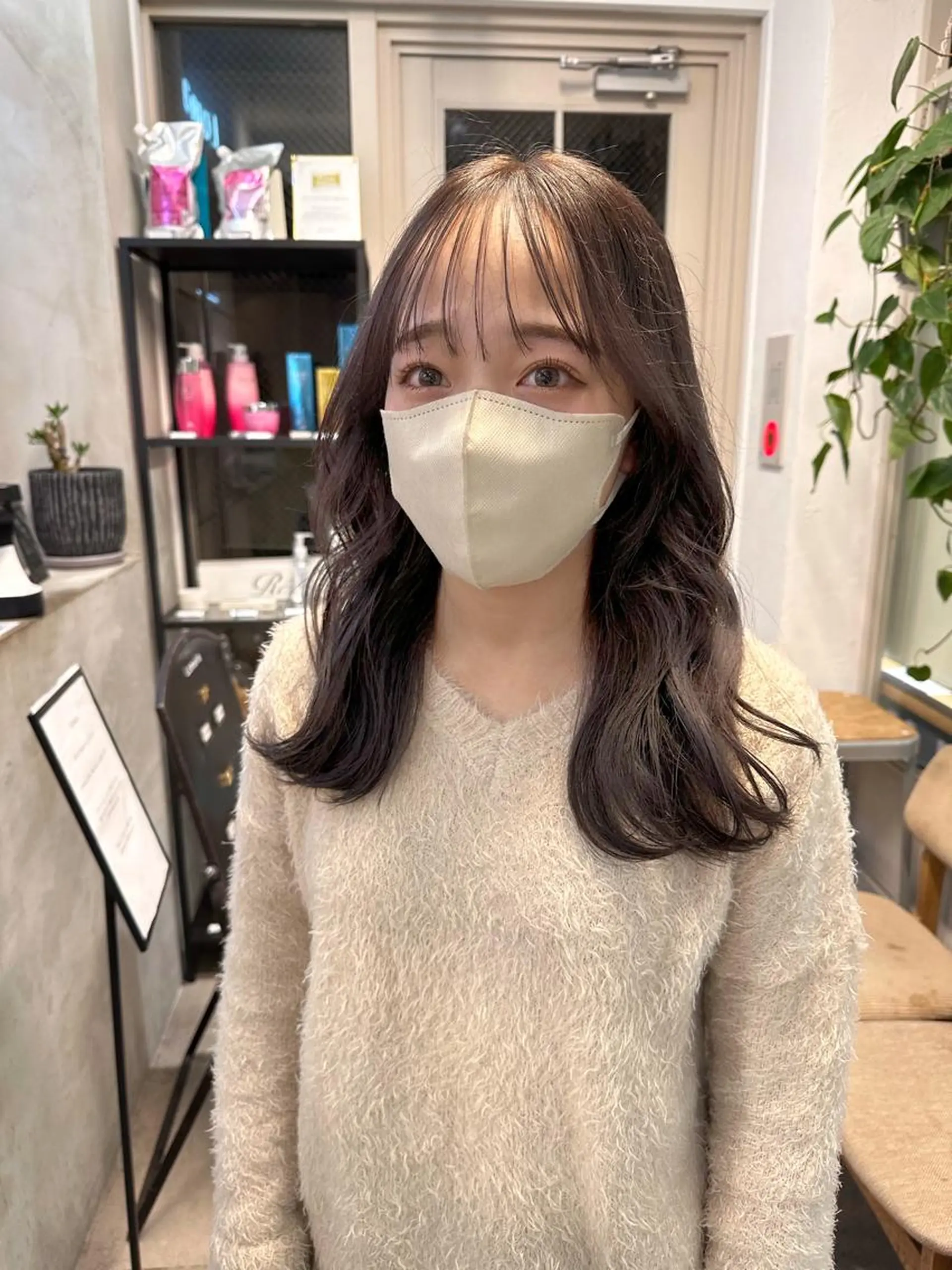 セミロング カラー REINA☁️透明感 カラー/ぷつっと♡のヘアスタイル