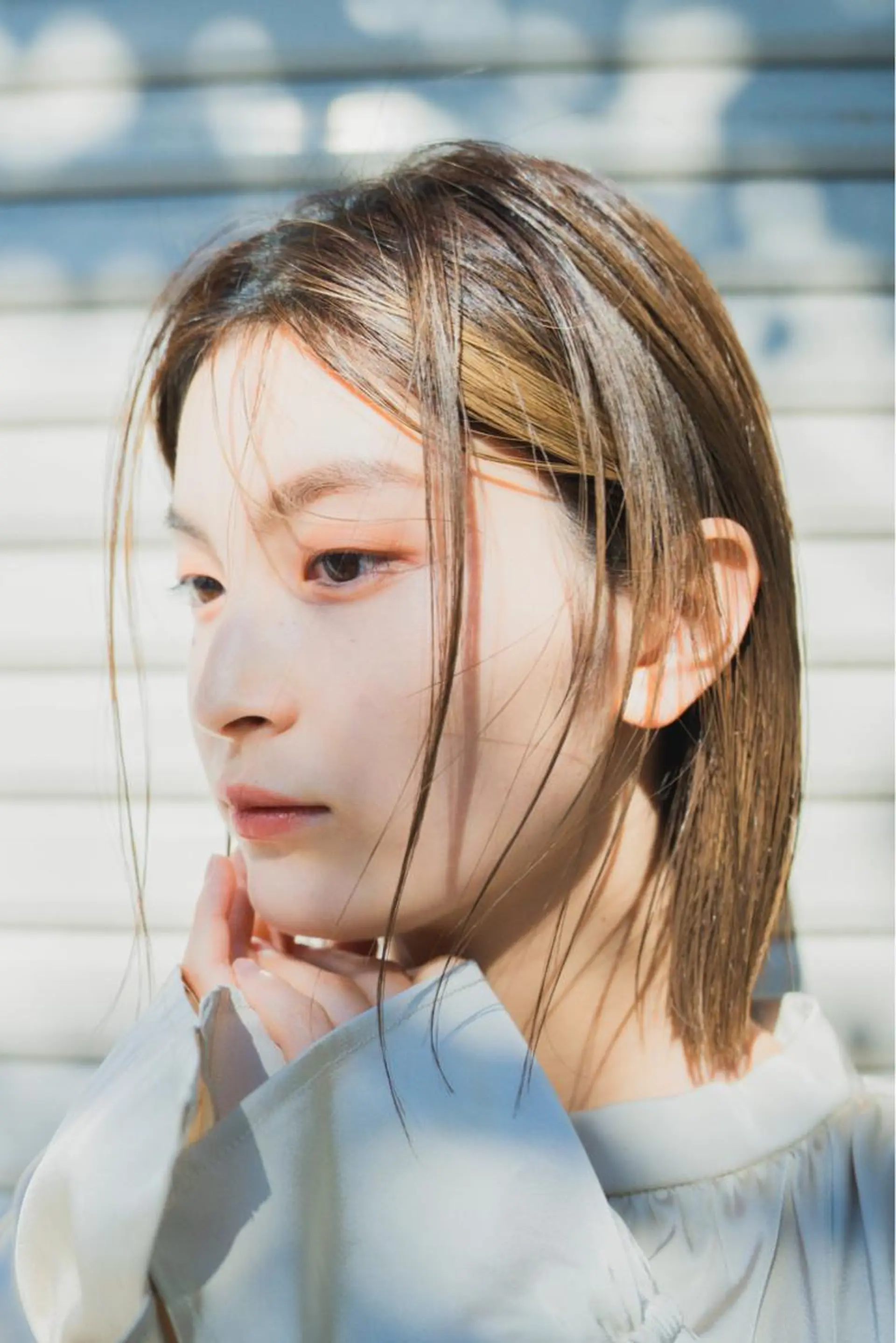 ミディアム カラー 切りっぱなしボブ ベージュカラー インナーカラー ミルクティーベージュ ボブ kyon.hair 韓国カットカラーのヘアスタイル