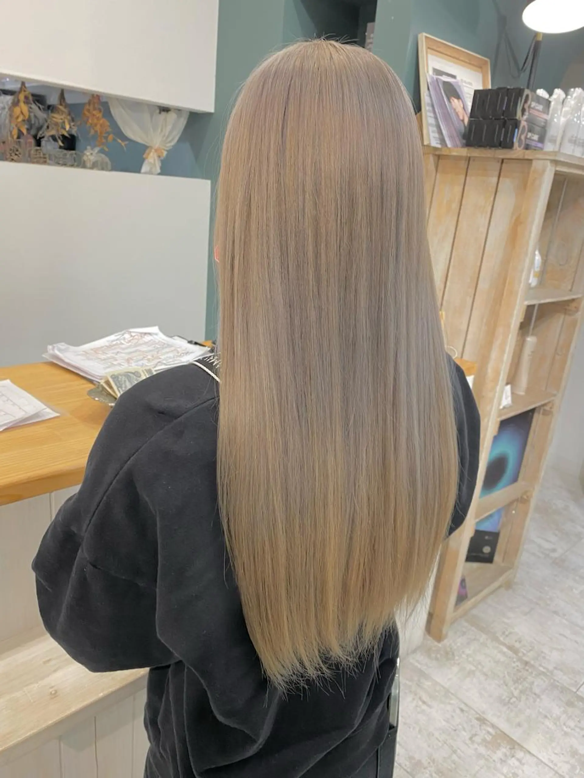 ロング カラー Design Color🐰アユミのヘアスタイル