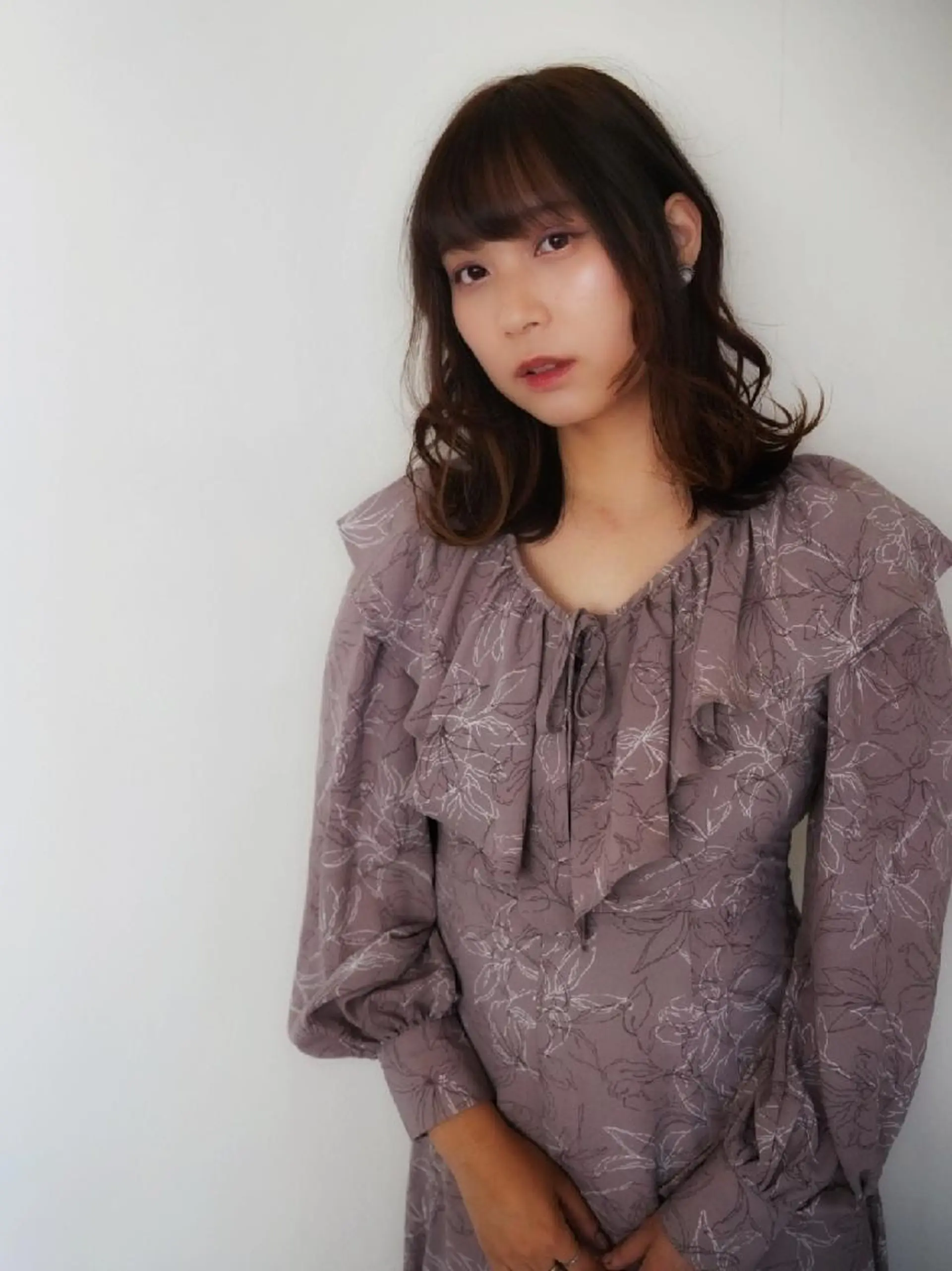 ミディアム カット ヘアカラー 山田 周のヘアスタイル