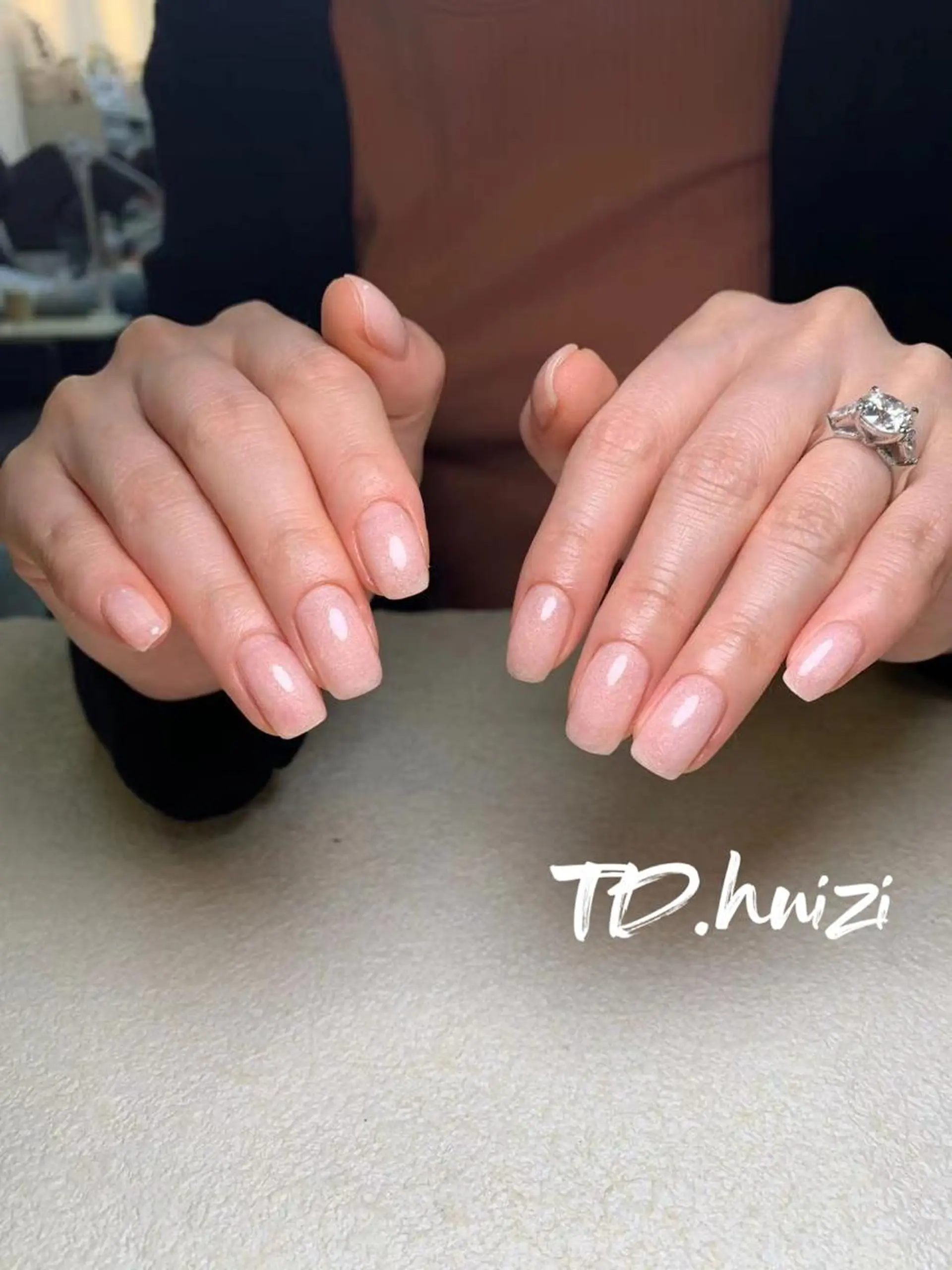 ミディアム めぐみのネイルサロン 惠のネイルデザイン