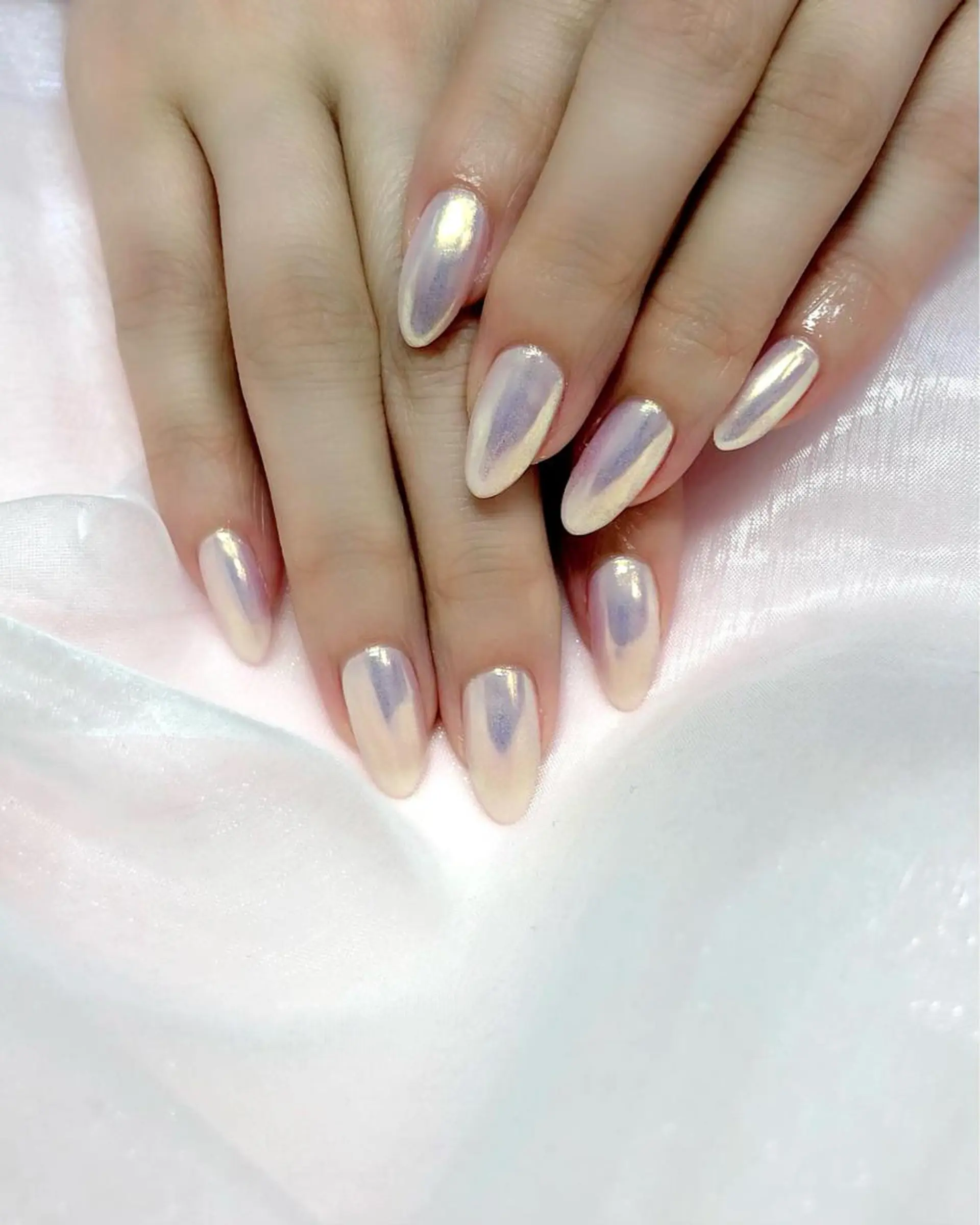 ネイル オーロラネイル ハンドネイル 梅津 郁美のネイルデザイン