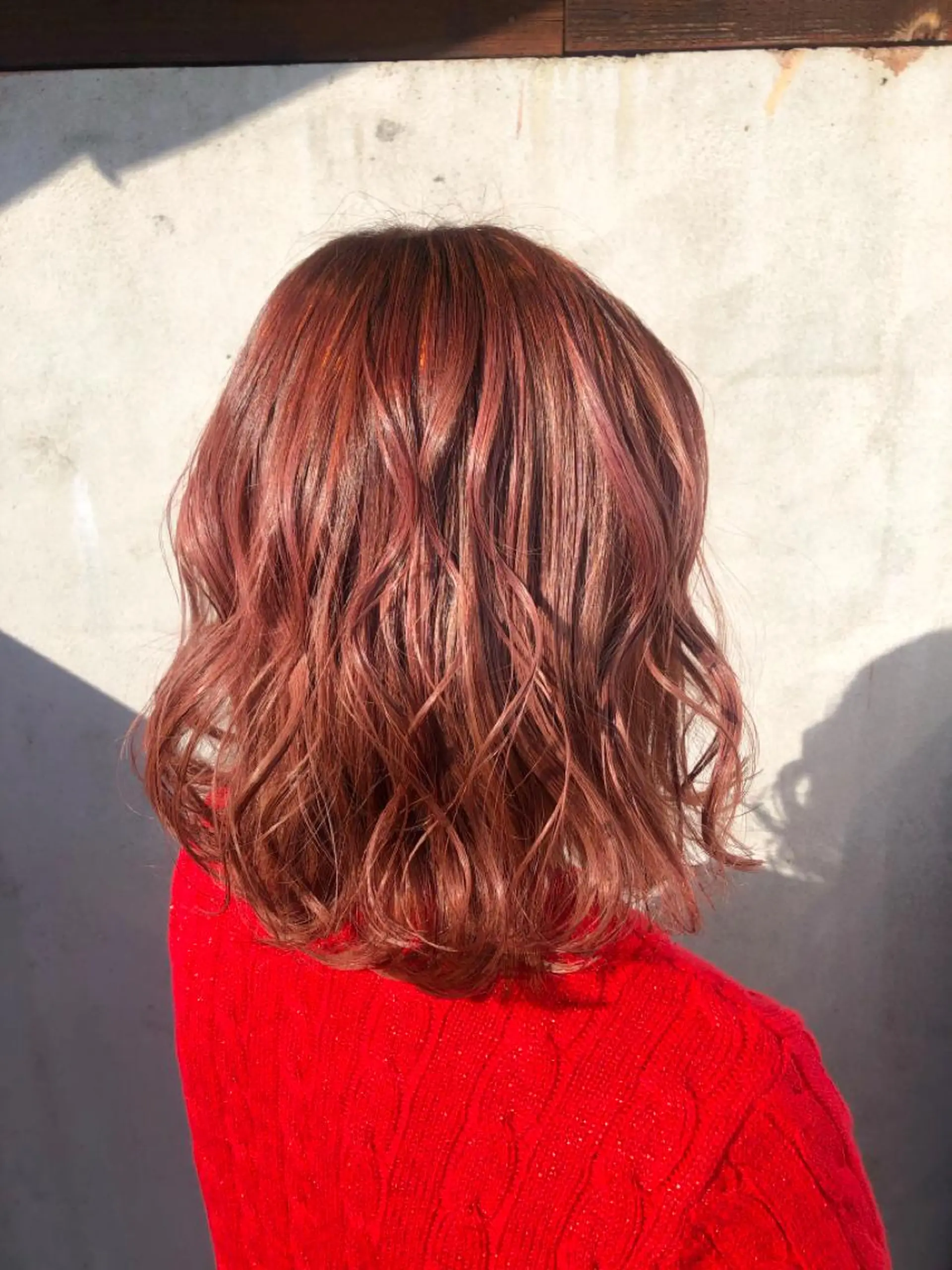 ミディアム カラー オレンジ ピンクカラー カット ヘアカラー NAGON STYLE  MICI所属・佐藤 美聡のヘアスタイル
