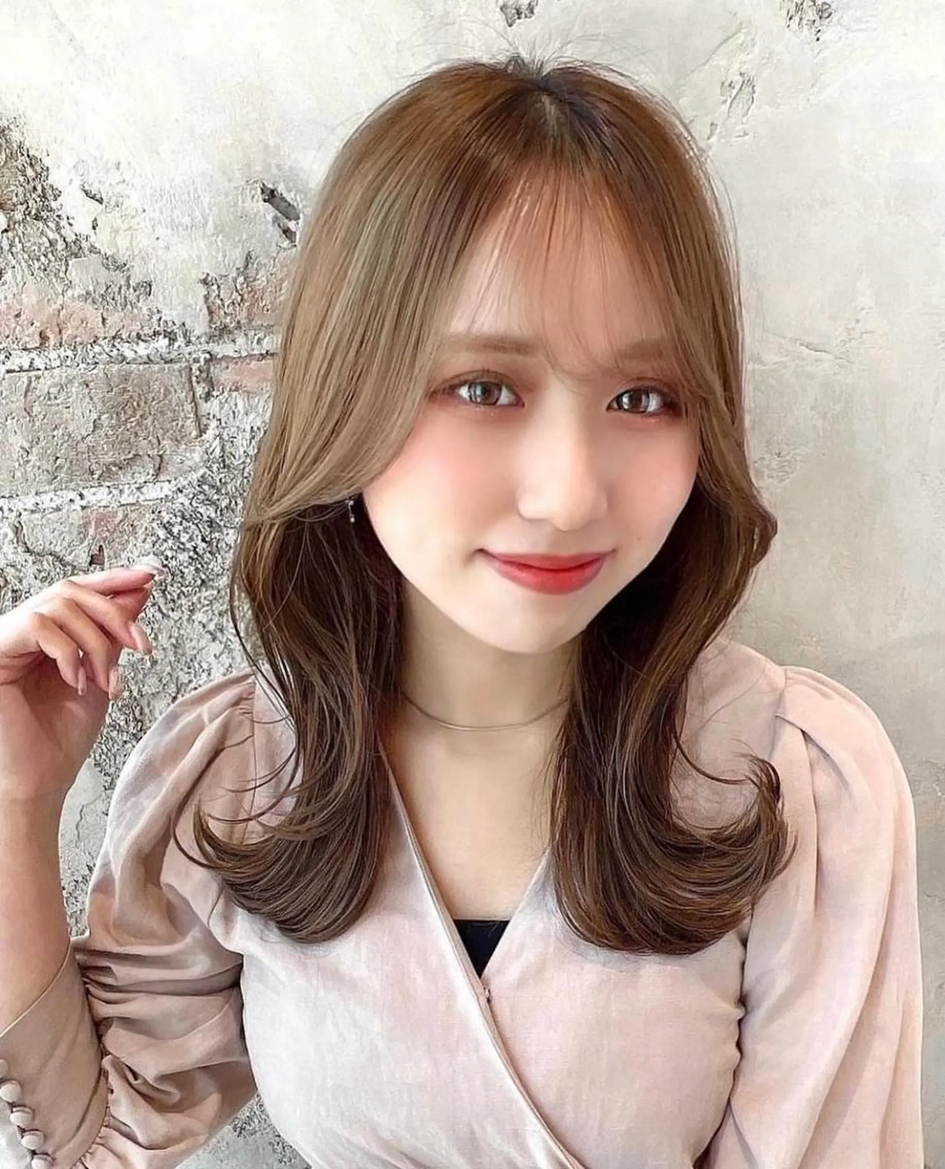 セミロング くびれヘア 髪質改善 縮毛矯正 🧡くびれヘア/前髪 顔周り🧡久原結衣のヘアスタイル