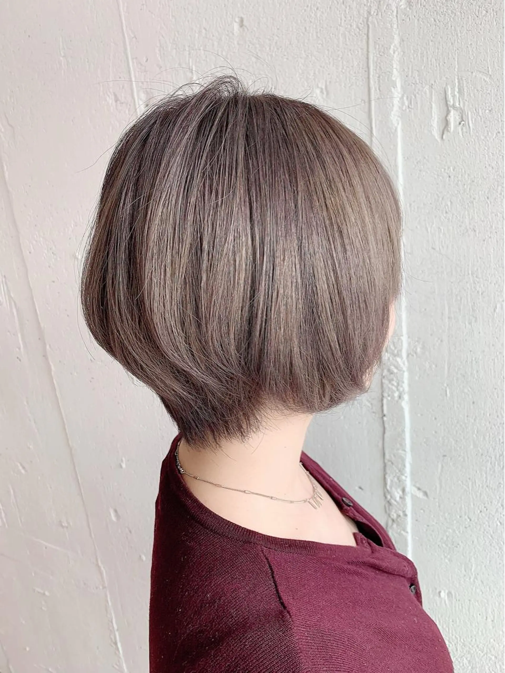 ショート カラー グレージュ ハイトーンカラー ラベンダーカラー ラベンダーグレージュ ラベンダーグレー カット ヘアカラー トリートメント 💛丁寧さNo.🥇 🧸片山智裕💛のヘアスタイル