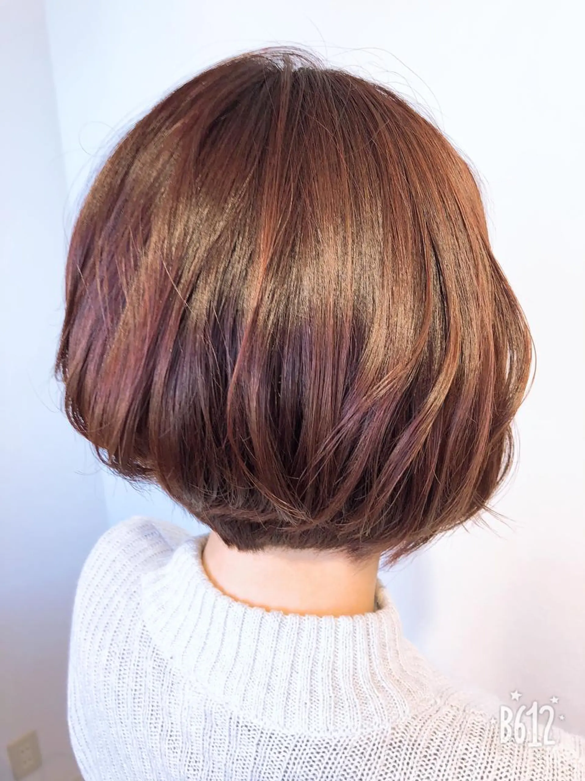 ショート ヘアカラー トリートメント ⭐️艶髪⭐️髪質改善 newi町田 山本のヘアスタイル