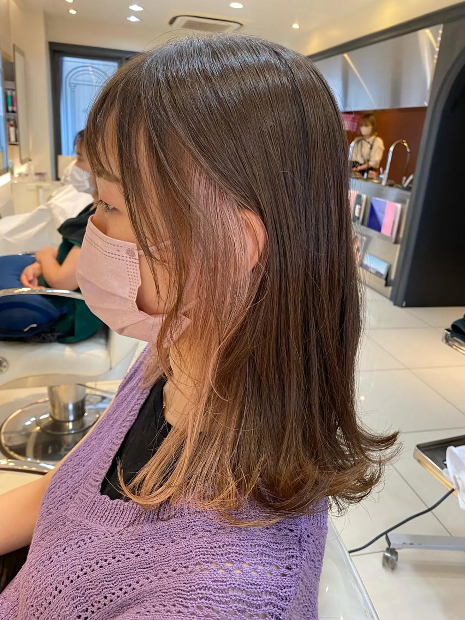 セミロング レイヤーカット sea's所属・ヒラカホ/矢場町/ ブリーチ/似合わせのヘアスタイル