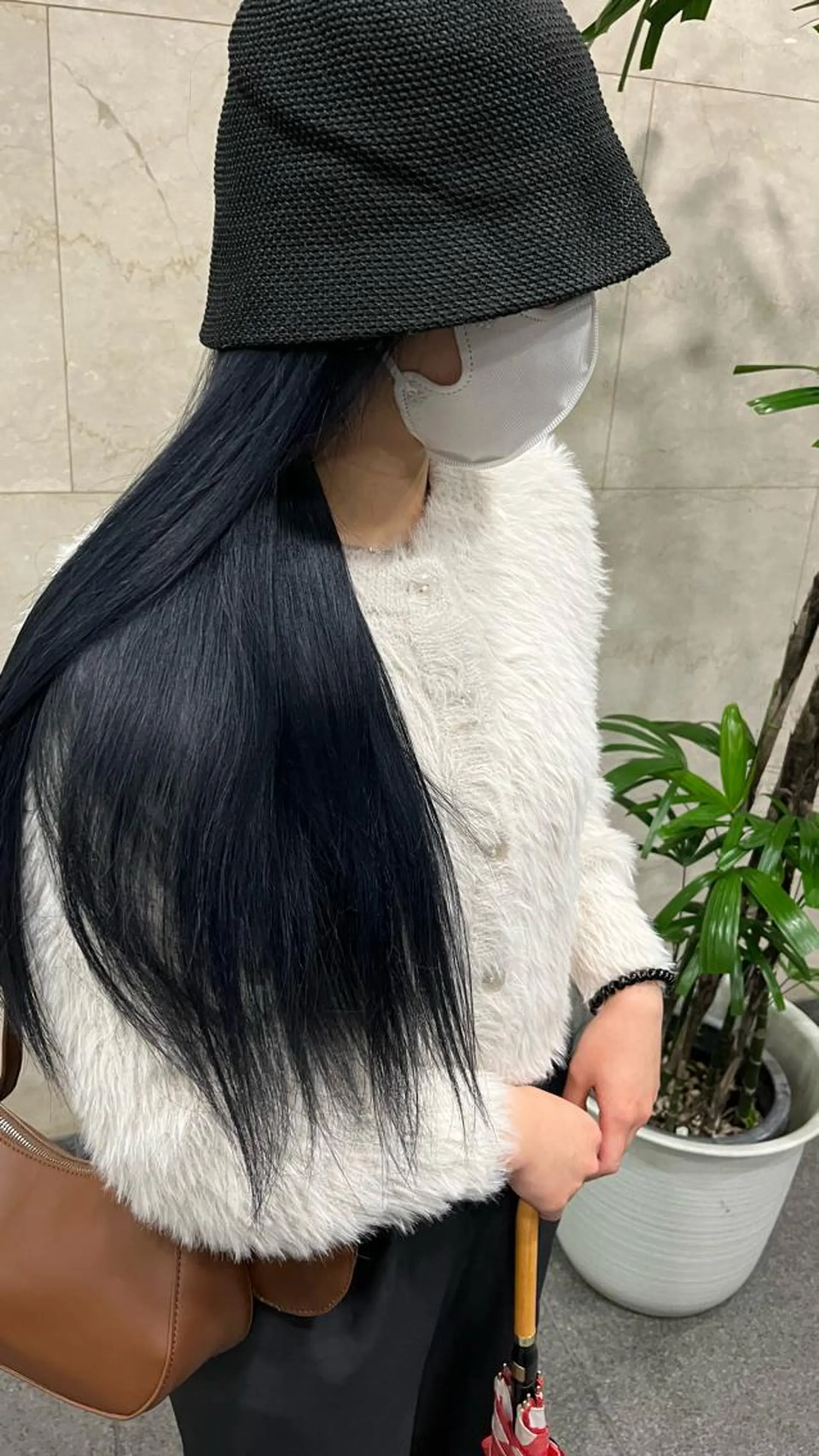 カラー ブリーチ ブルーカラー カット ヘアカラー こまつばらみお/レイ ヤー/ダブルカラーのヘアスタイル