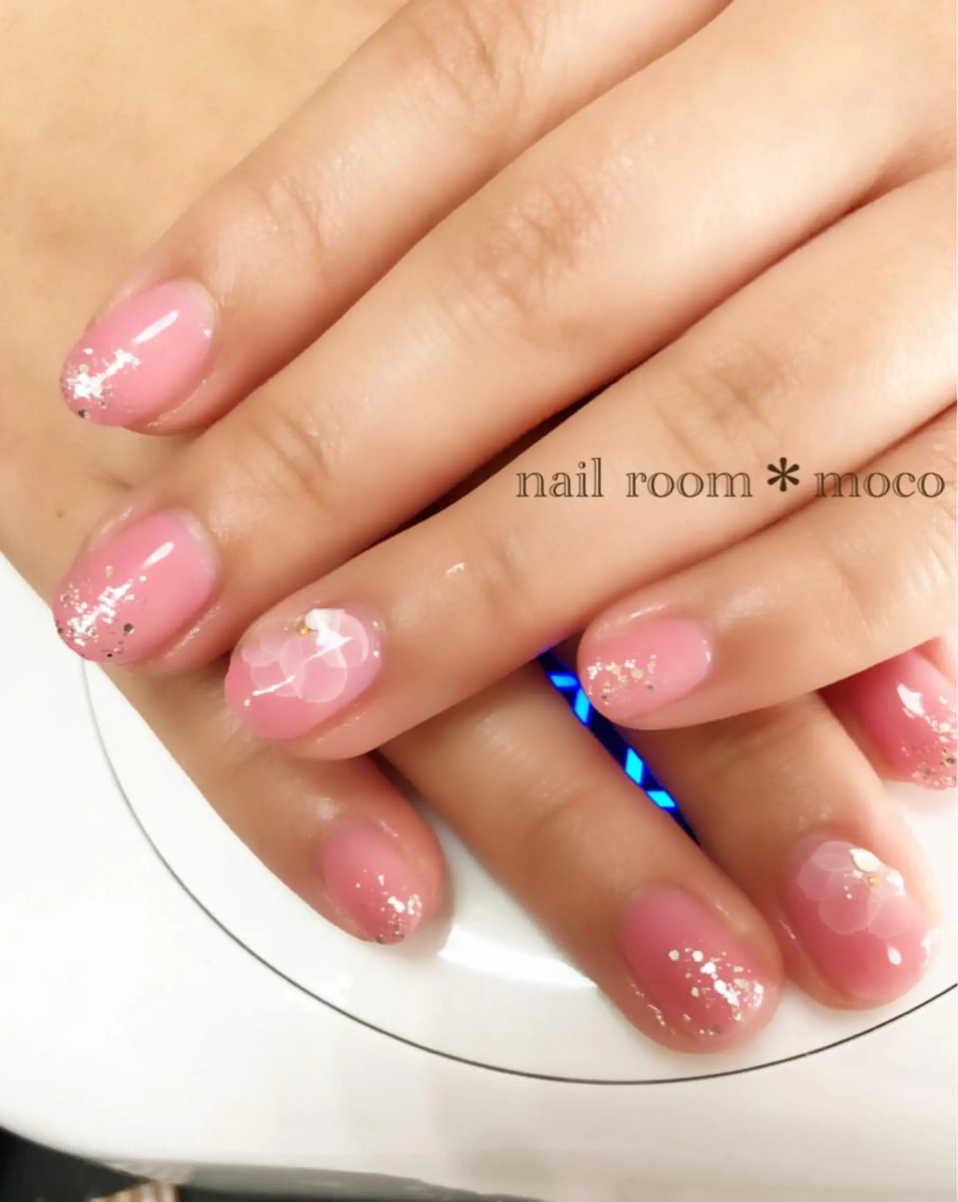 ネイル ラメ(グリッター) nailroom mocoのネイルデザイン