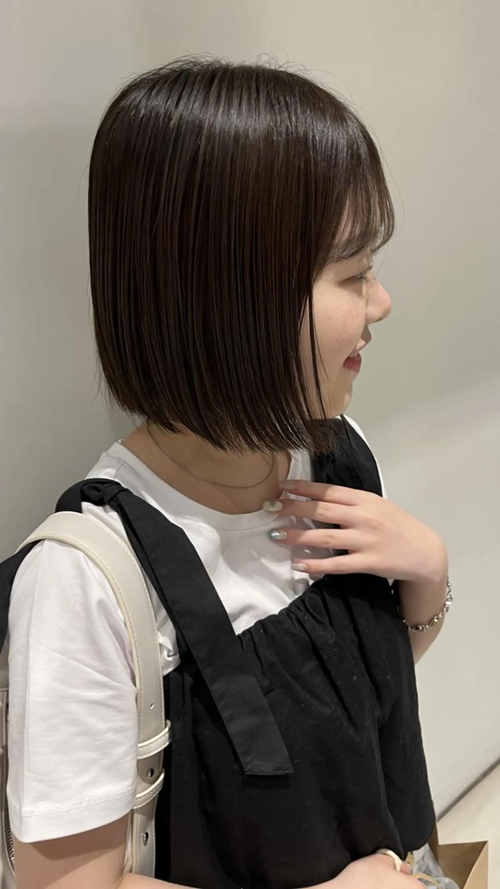 ショート NIYON HAIR宮崎真央のヘアスタイル