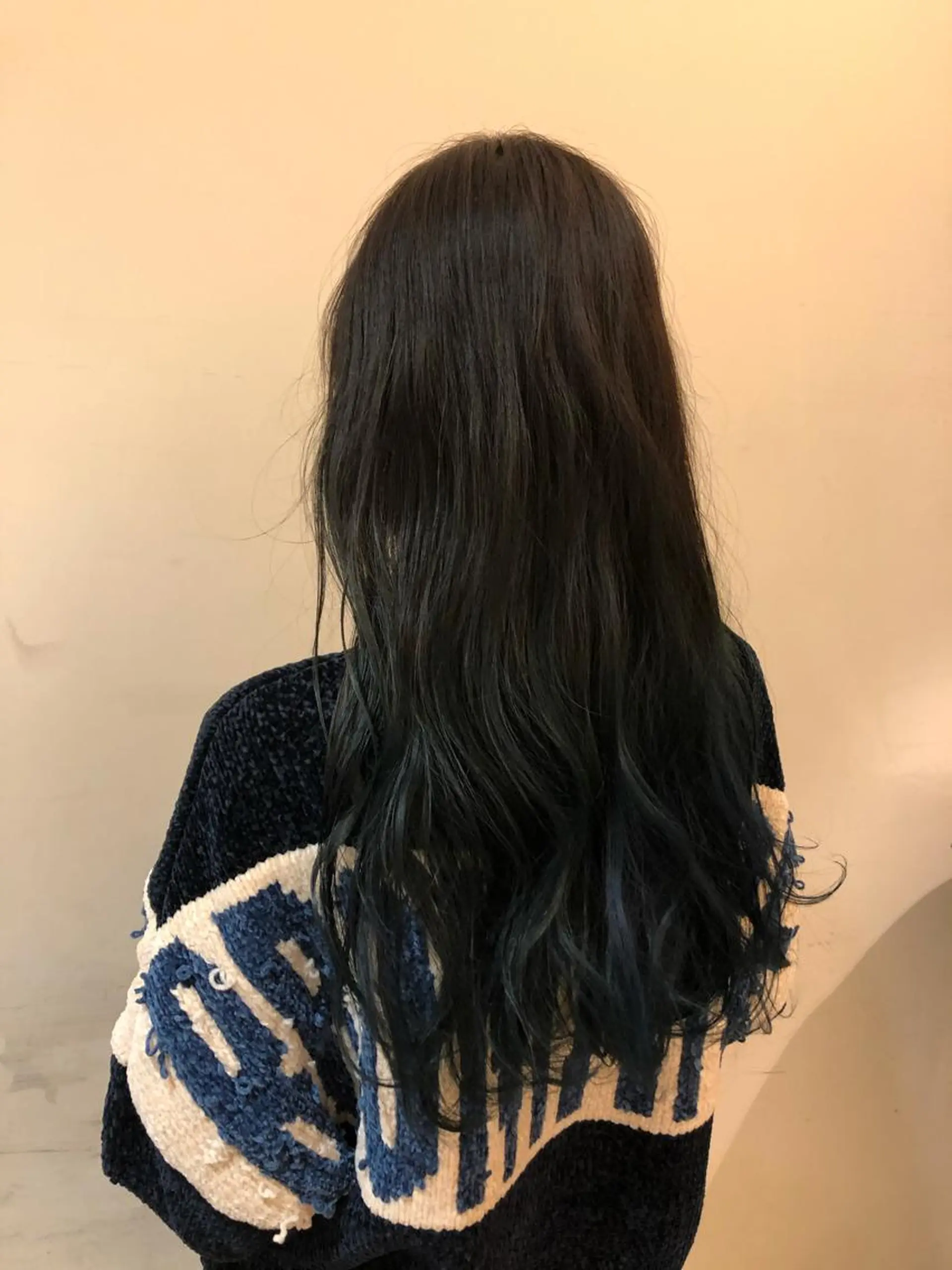 セミロング FLAPPER所属・ハイトーンカラー /パーマ/亀井のヘアスタイル