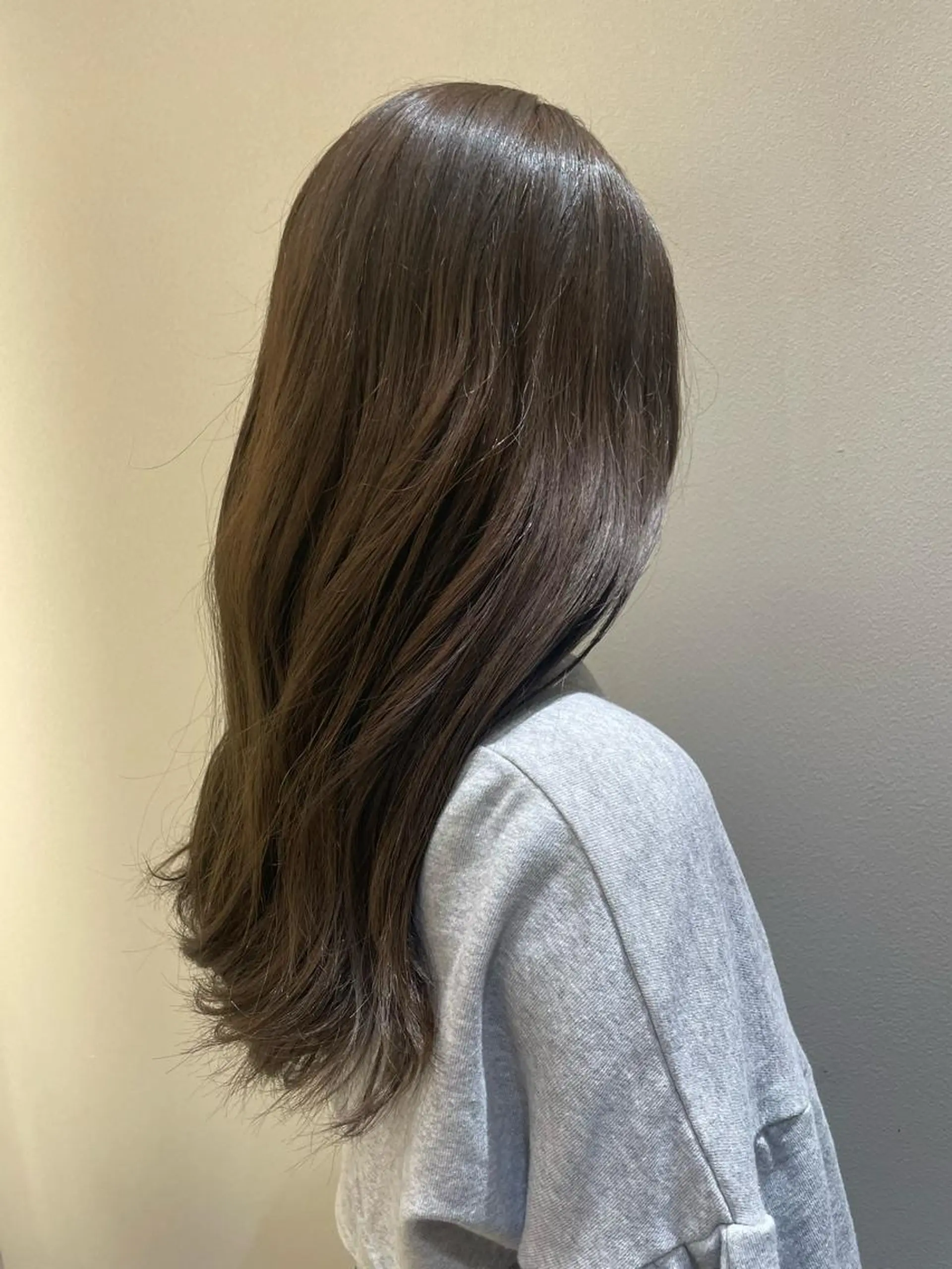 ロング カラー ベージュカラー グレージュ 骨格診断/似合わせ カットあさみななこのヘアスタイル