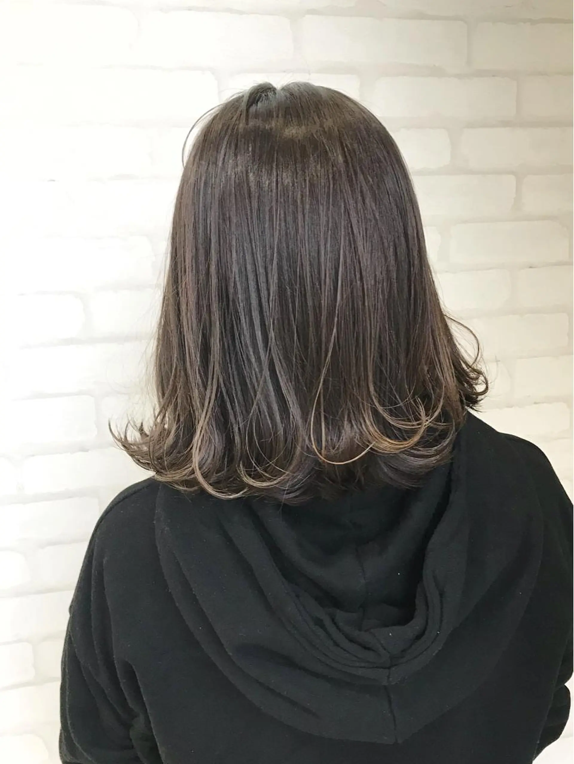 ショート カラー 切りっぱなしボブ ボブ カット ヘアカラー トリートメント 高木 麻知子のヘアスタイル