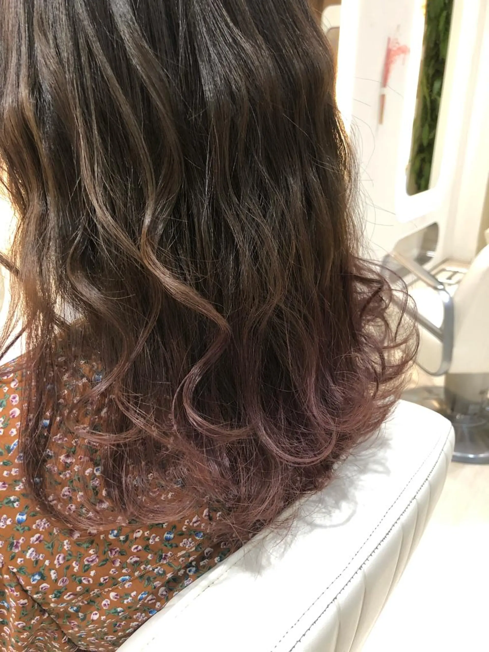 ロング カラー グラデーションカラー ヘアカラー 河原町/艶髪/西田 晴香のその他イメージ