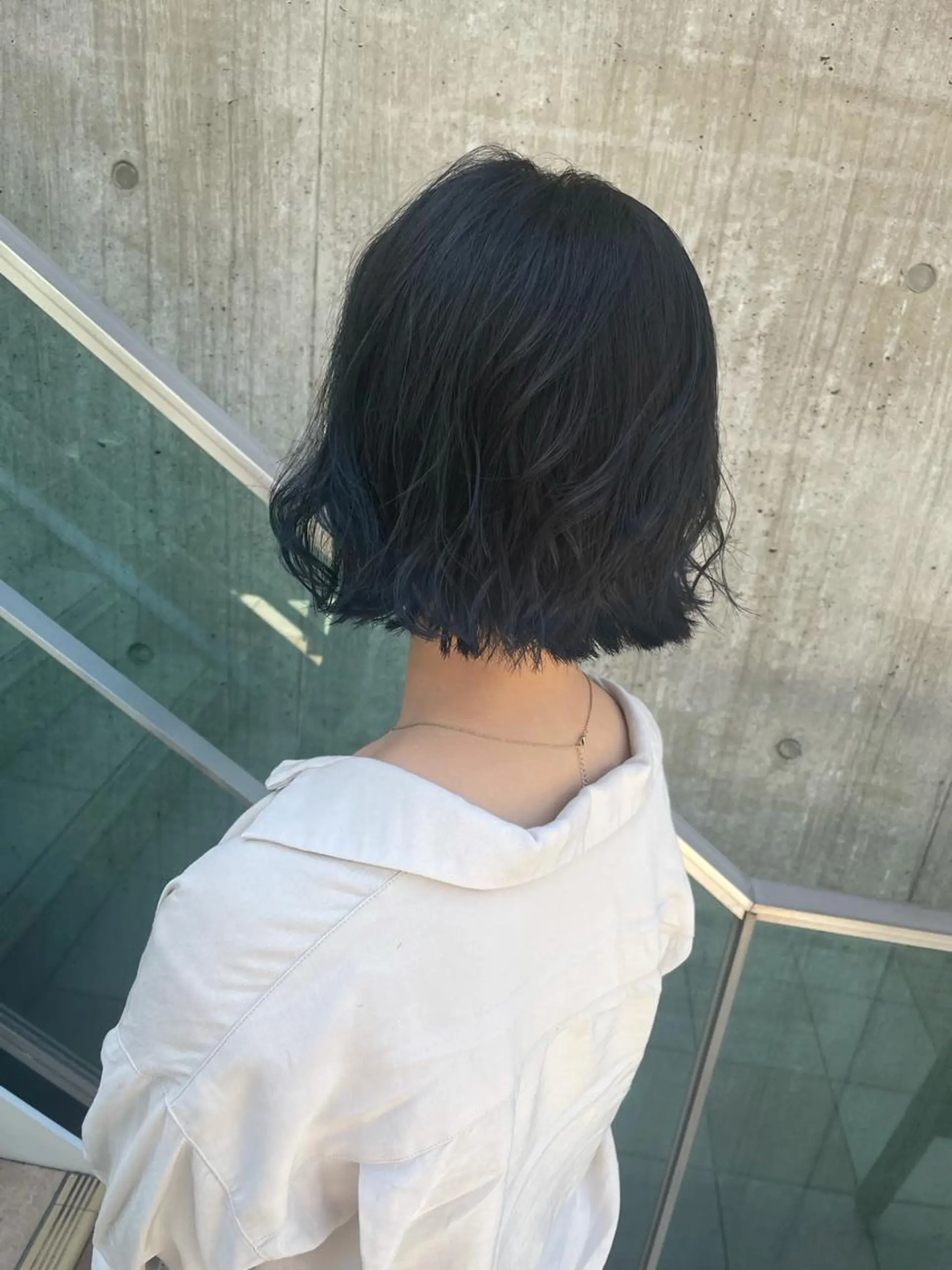 ショート カラー 黒髪 韓国レイヤー/髪質 改善/縮毛🤍吉田のヘアスタイル