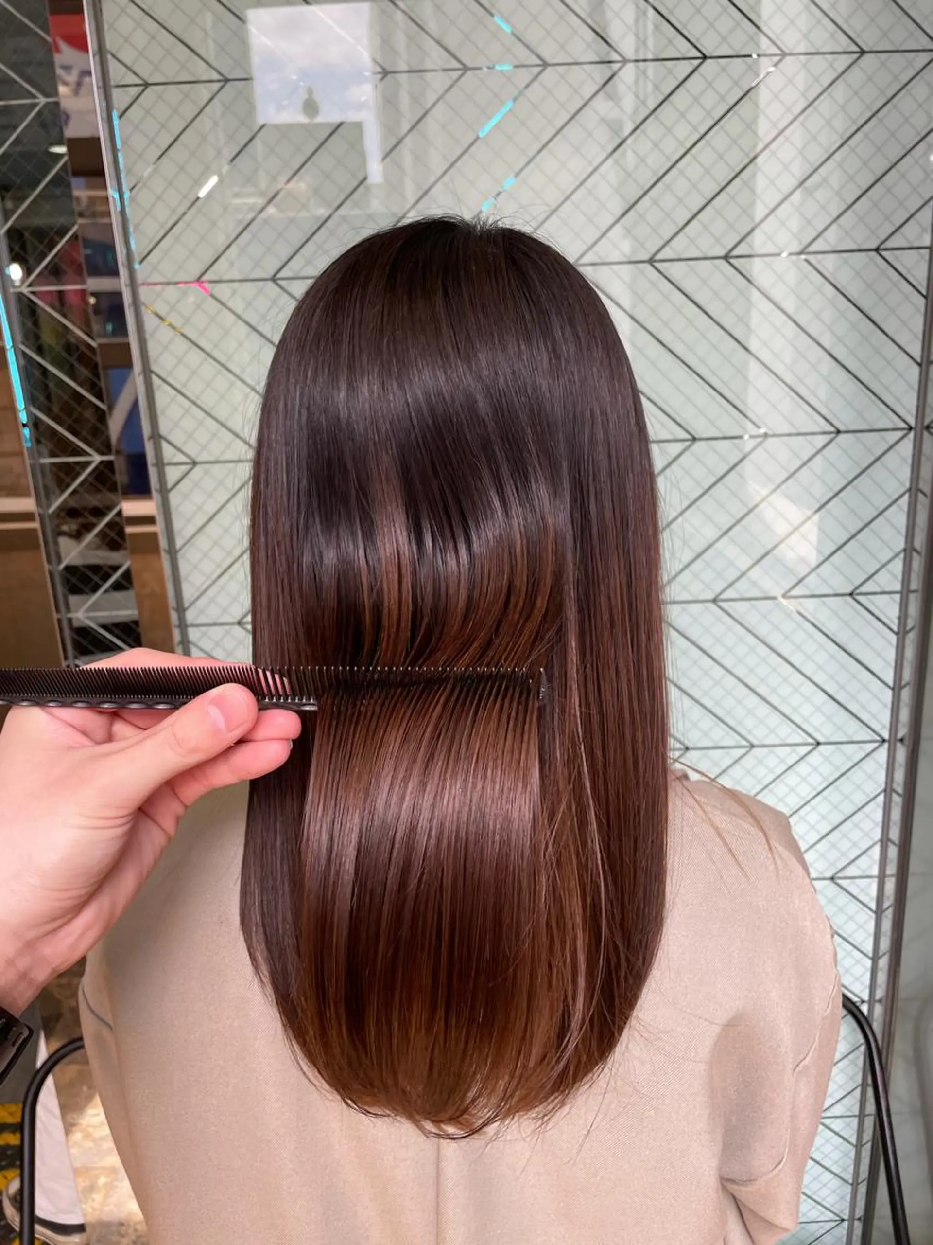 セミロング 髪質改善 トリートメント Le'a所属・渋谷/フェード/ 國分 翔のヘアスタイル