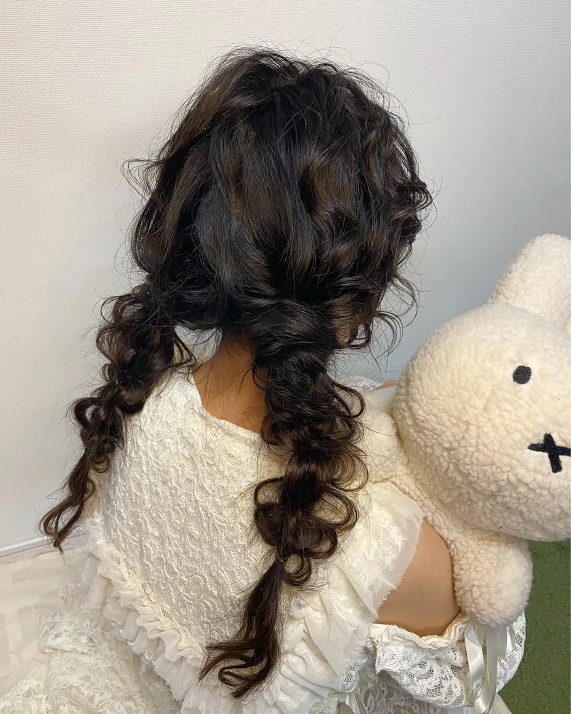 ロング ヘアアレンジ 林 瑠夏のヘアスタイル