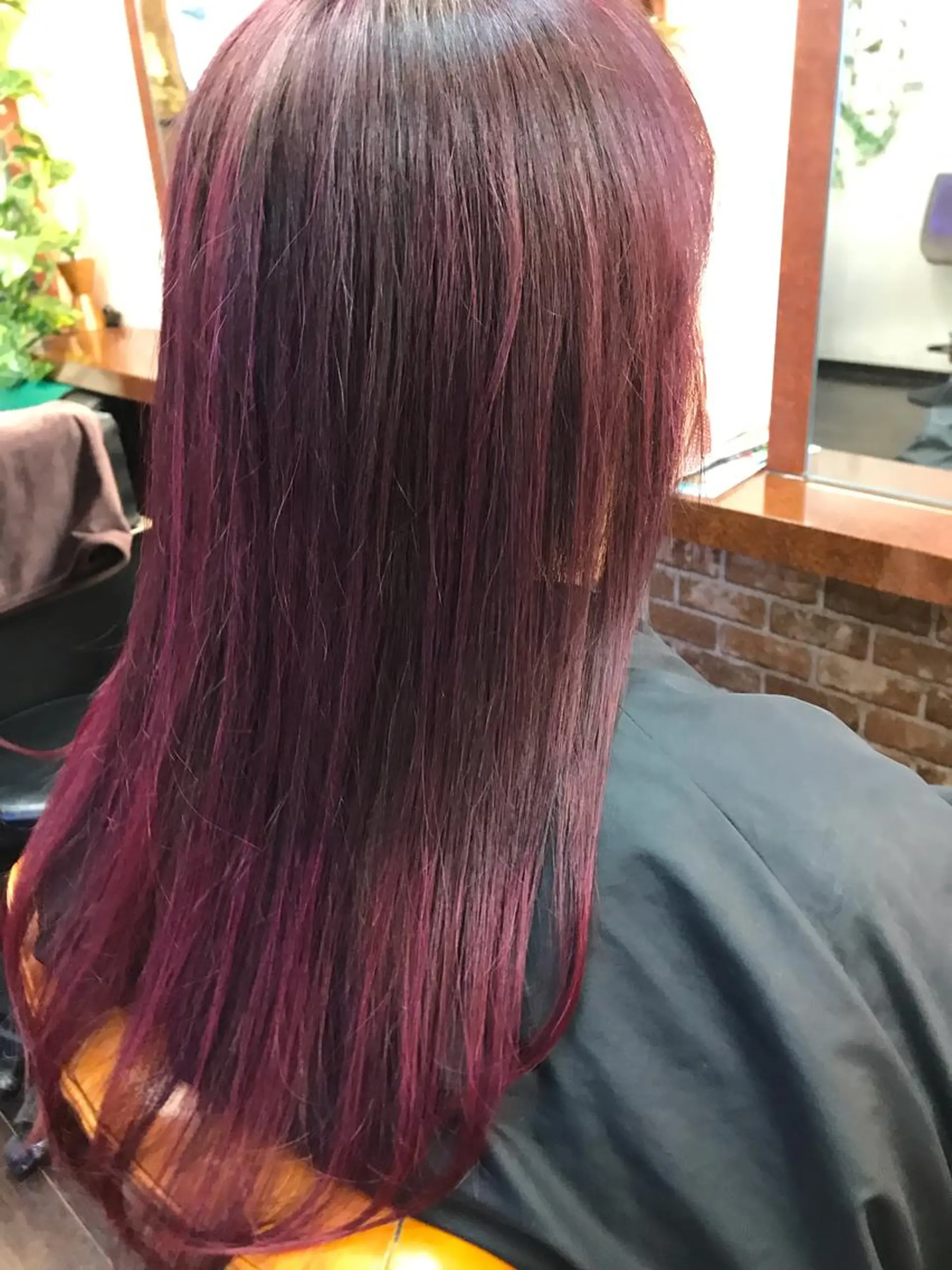 セミロング カラー パーマ 桧山 真のヘアスタイル