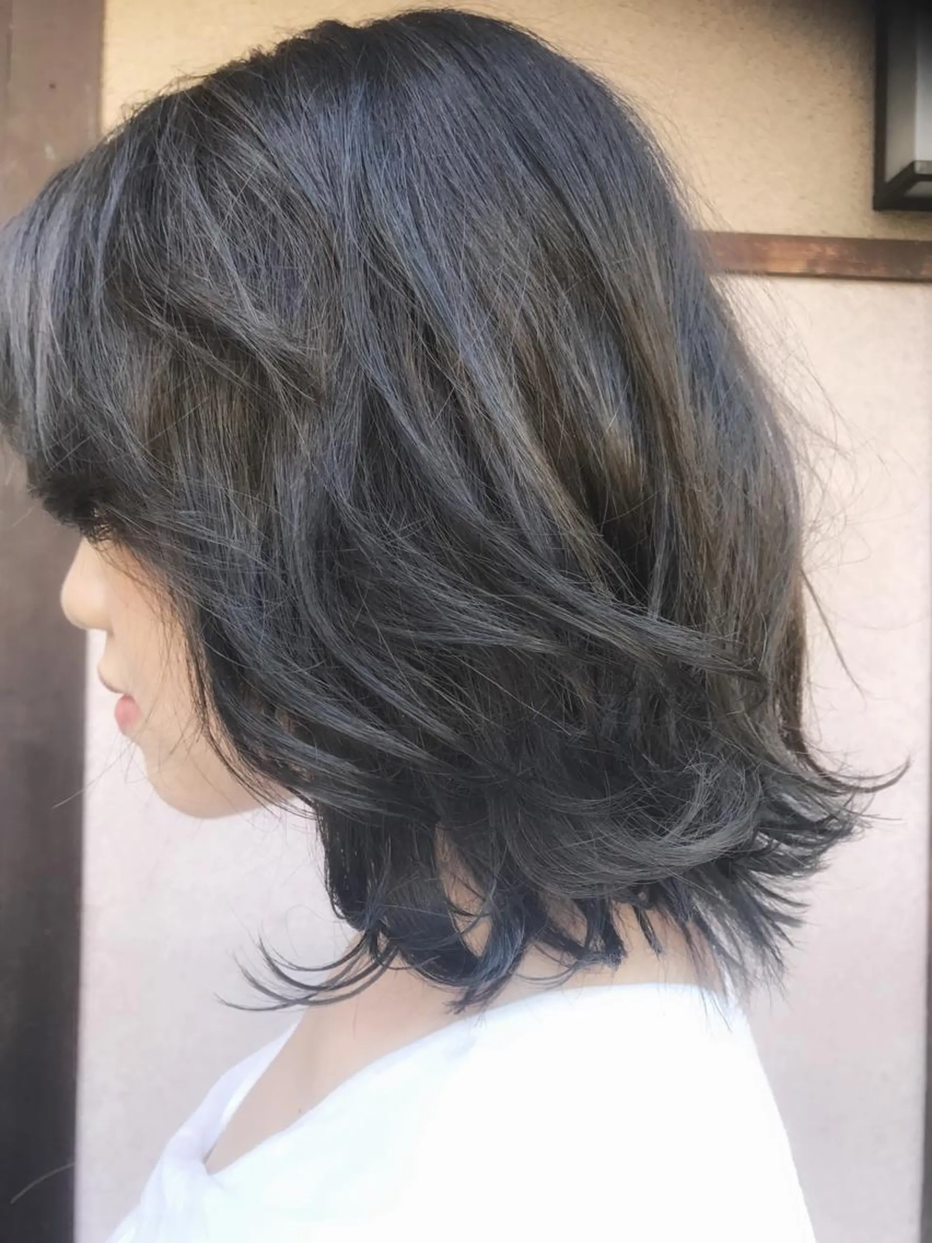 ショート カラー ダークシルバー シルバー vato マンツーマンサロンのヘアスタイル