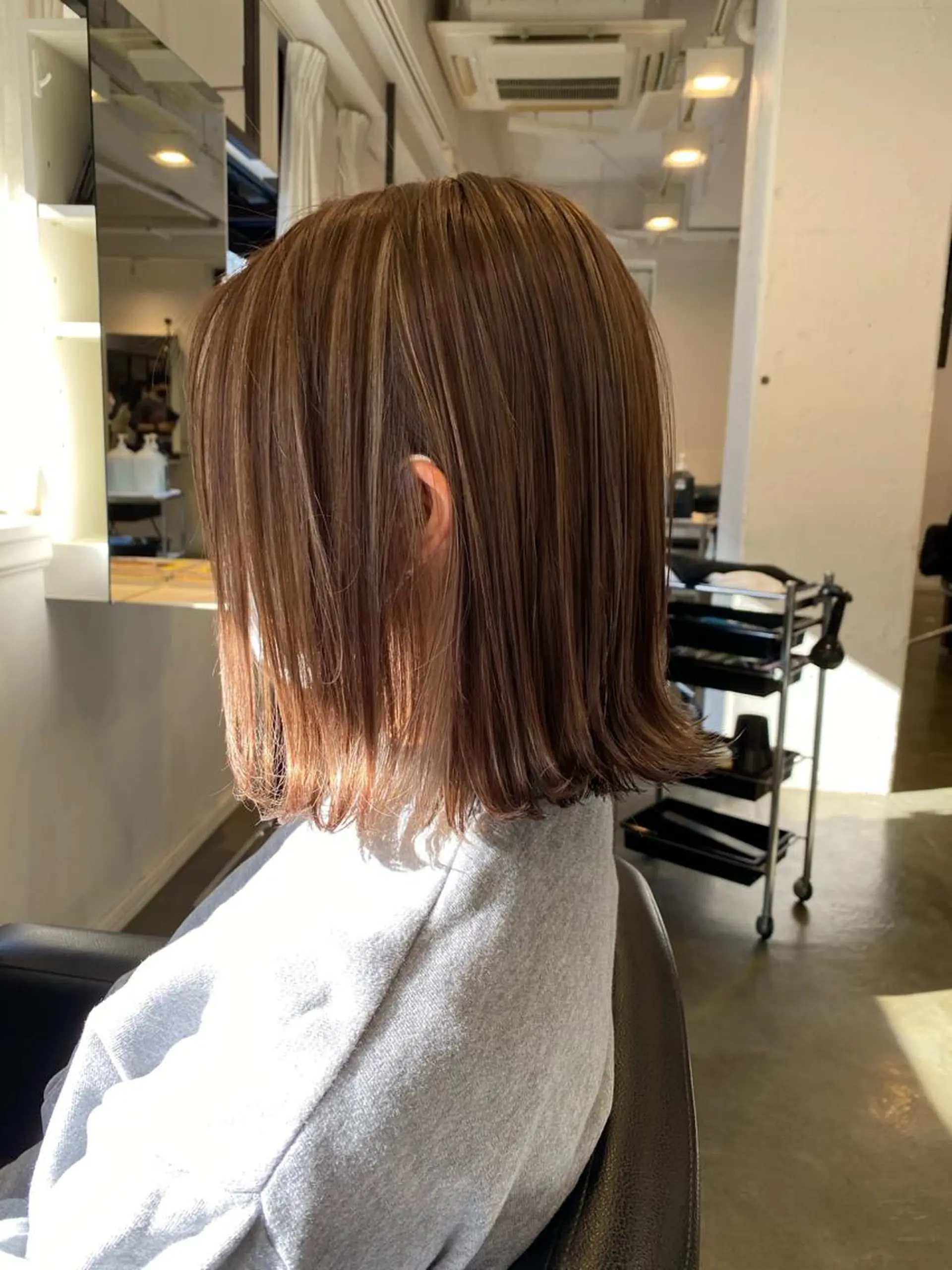 ショート カラー ワンレンボブ ボブ カット ヘアカラー PALAN所属・ボブ　ショート 特化 迫田紘史のヘアスタイル