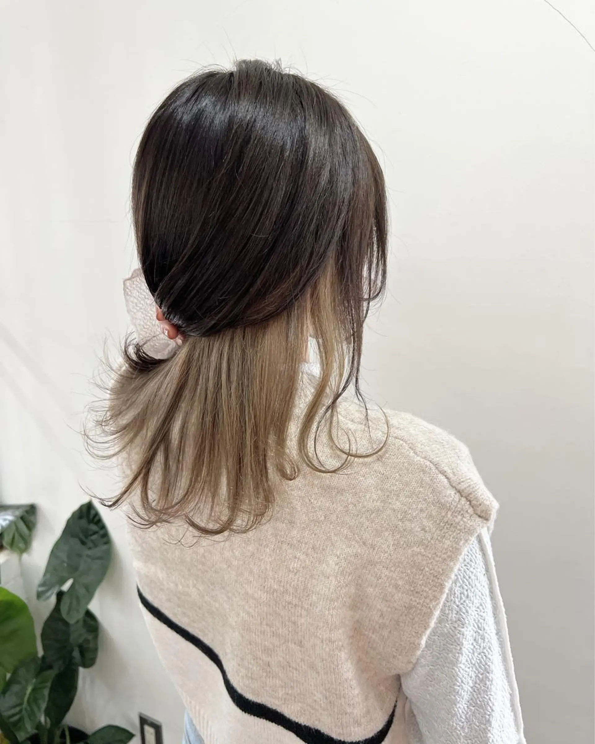 ミディアム カラー ベージュカラー ミルクティーベージュ カット ヘアカラー フラム所属・WATANABE MISAKIのヘアスタイル