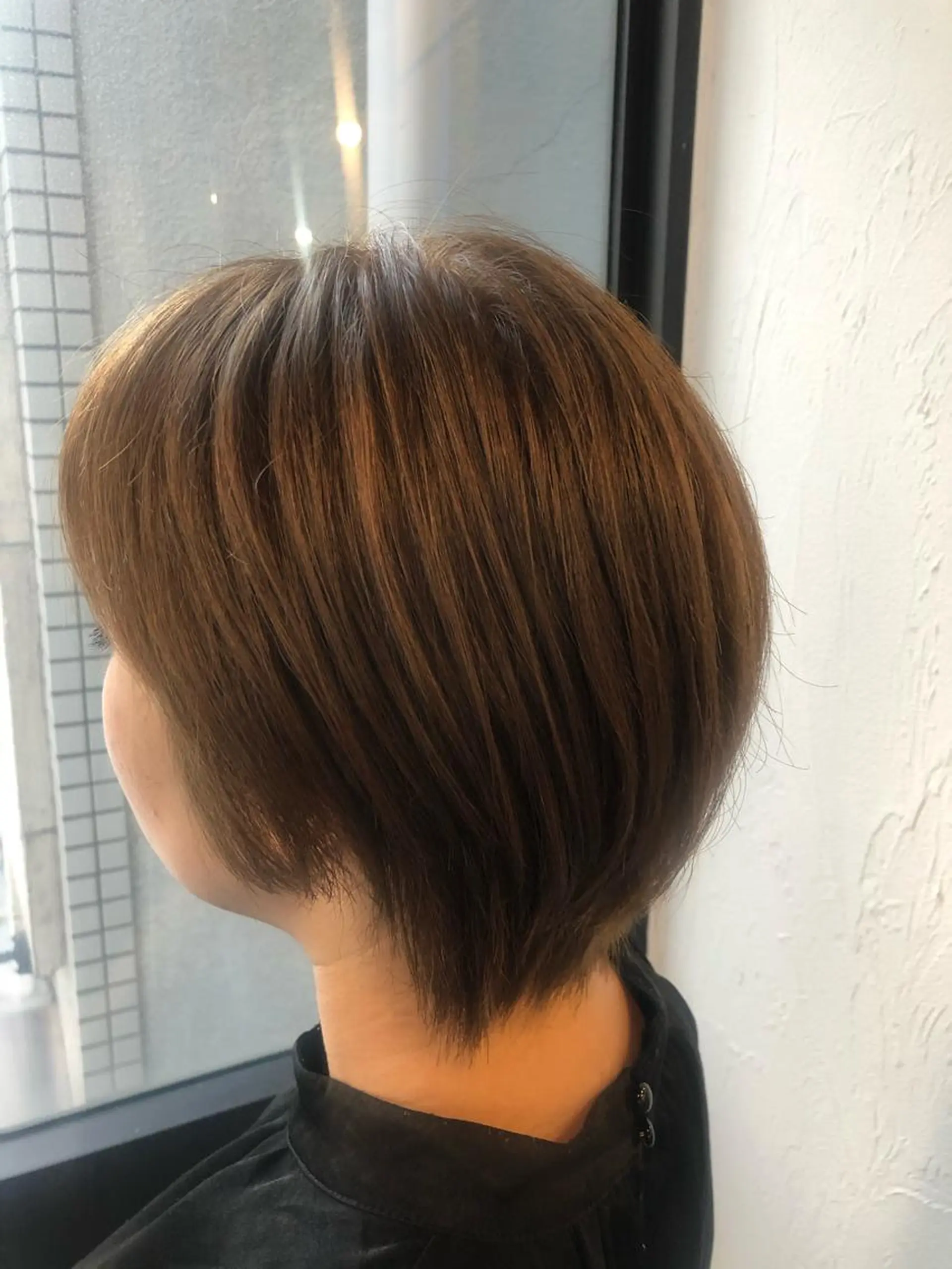 ショート カラー 髪質改善＆ブリーチ 伊勢　祐一郎のヘアスタイル