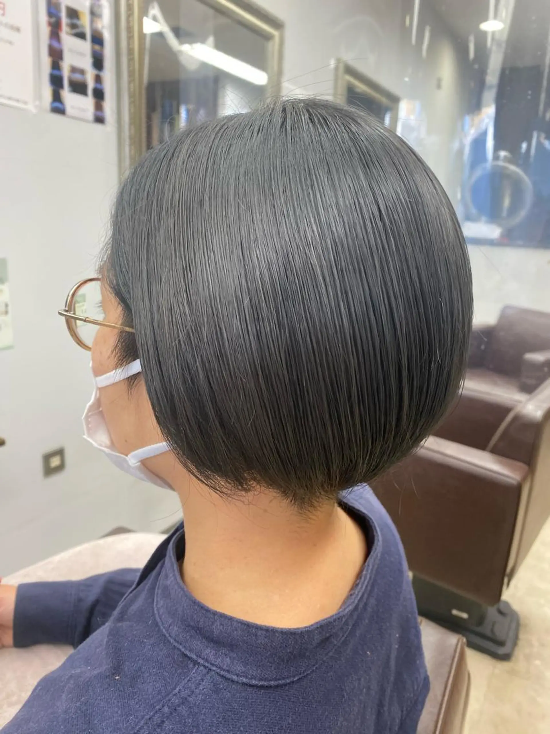 ショート カラー アッシュ ブリーチ ケアブリーチ ダブルカラー ヘアカラー Crescere所属・小島 凜のヘアスタイル