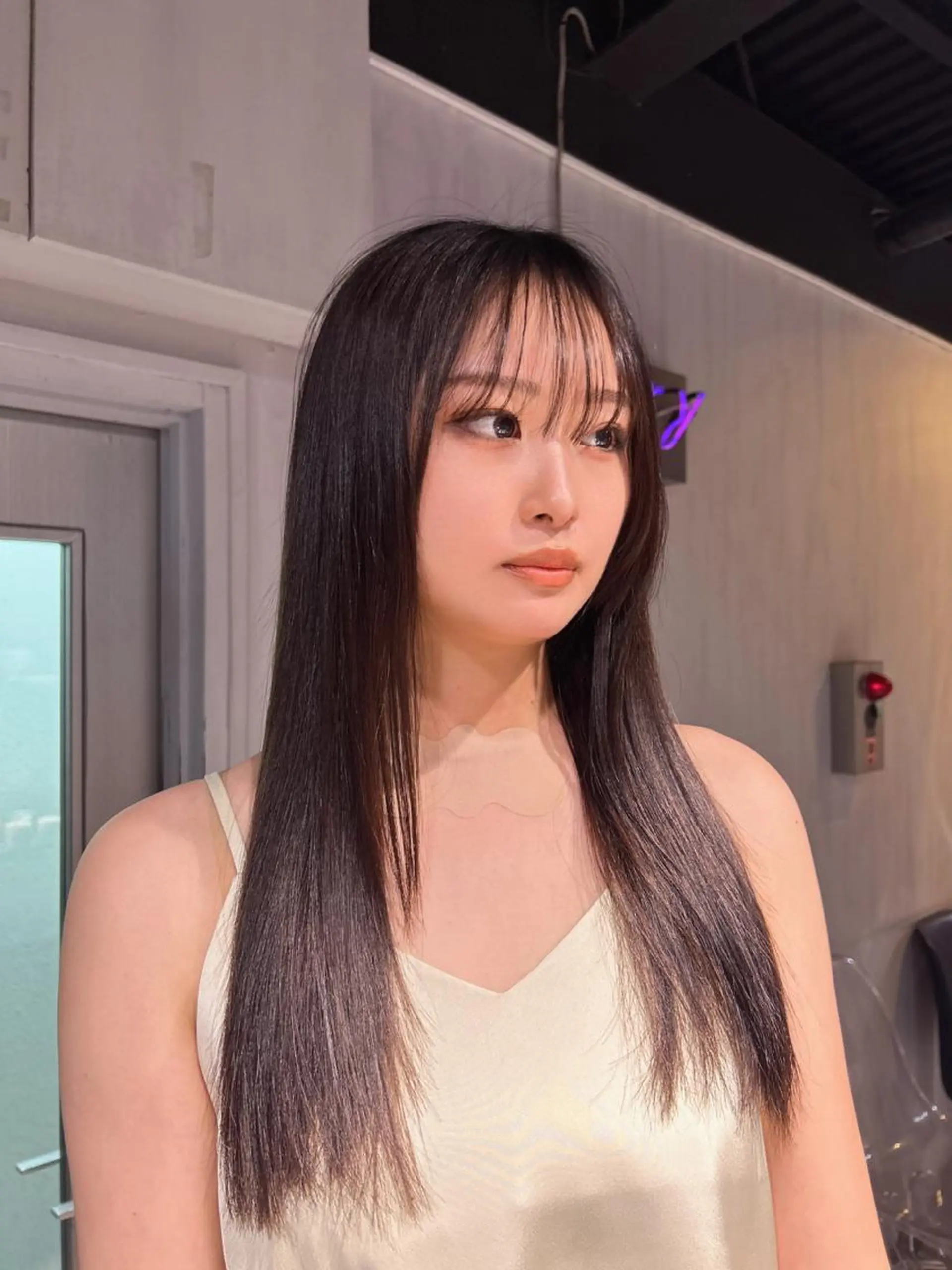 ロング アッシュ ピンクブラウン パープルカラー 髪質改善 レイヤーカット MEI🎀垢抜けカラ ー🎀韓国styleのヘアスタイル