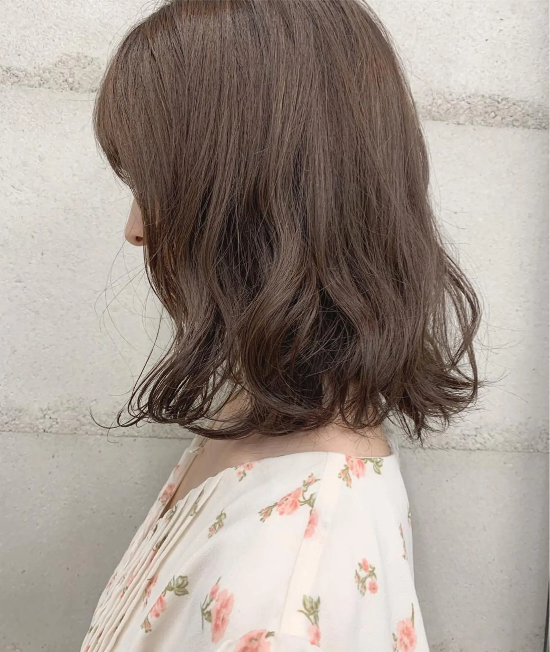 ショート 透明感/オリーブ/ グレージュ/YUKAのヘアスタイル