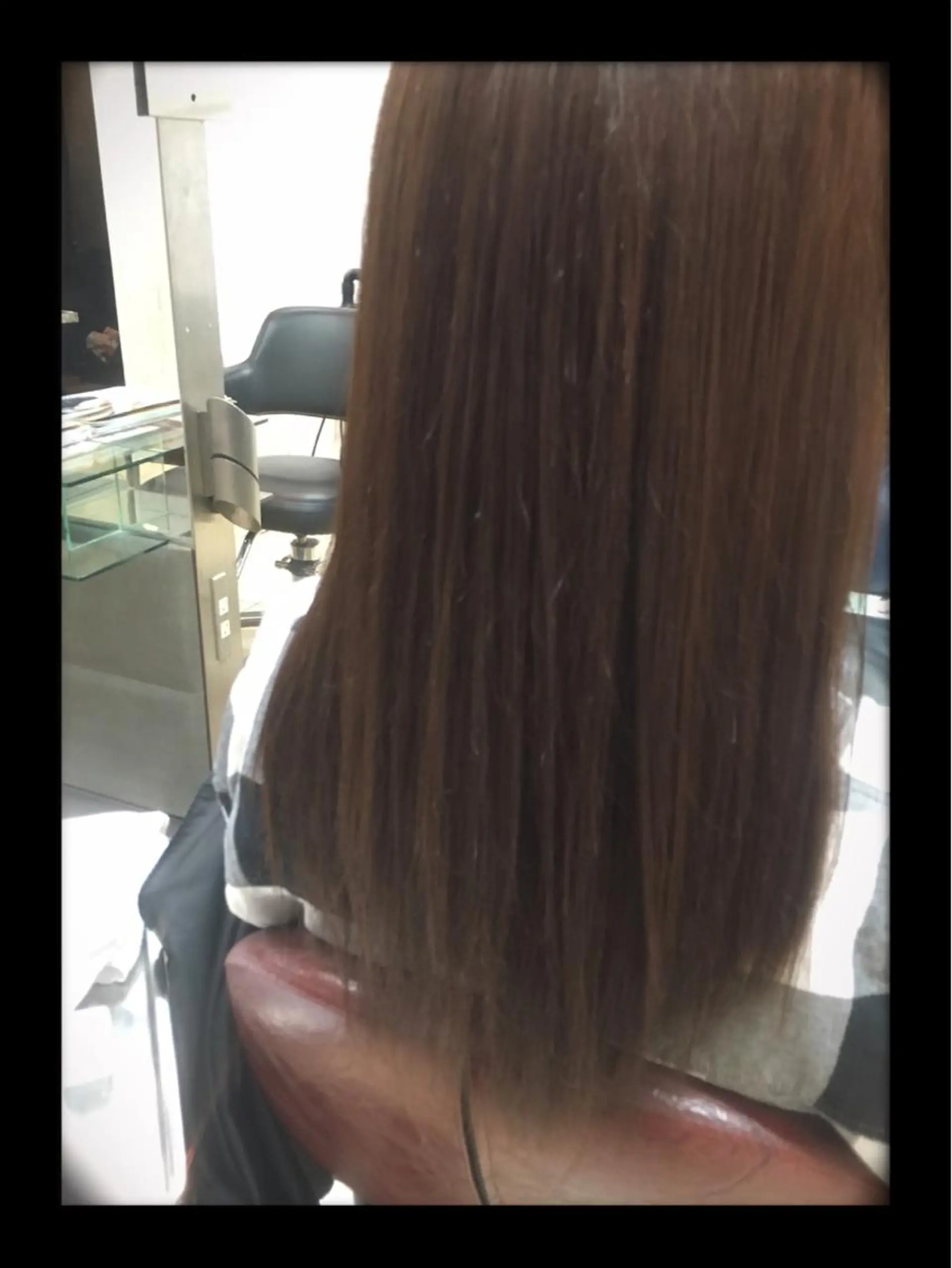 セミロング カラー 斎藤 みくのヘアスタイル