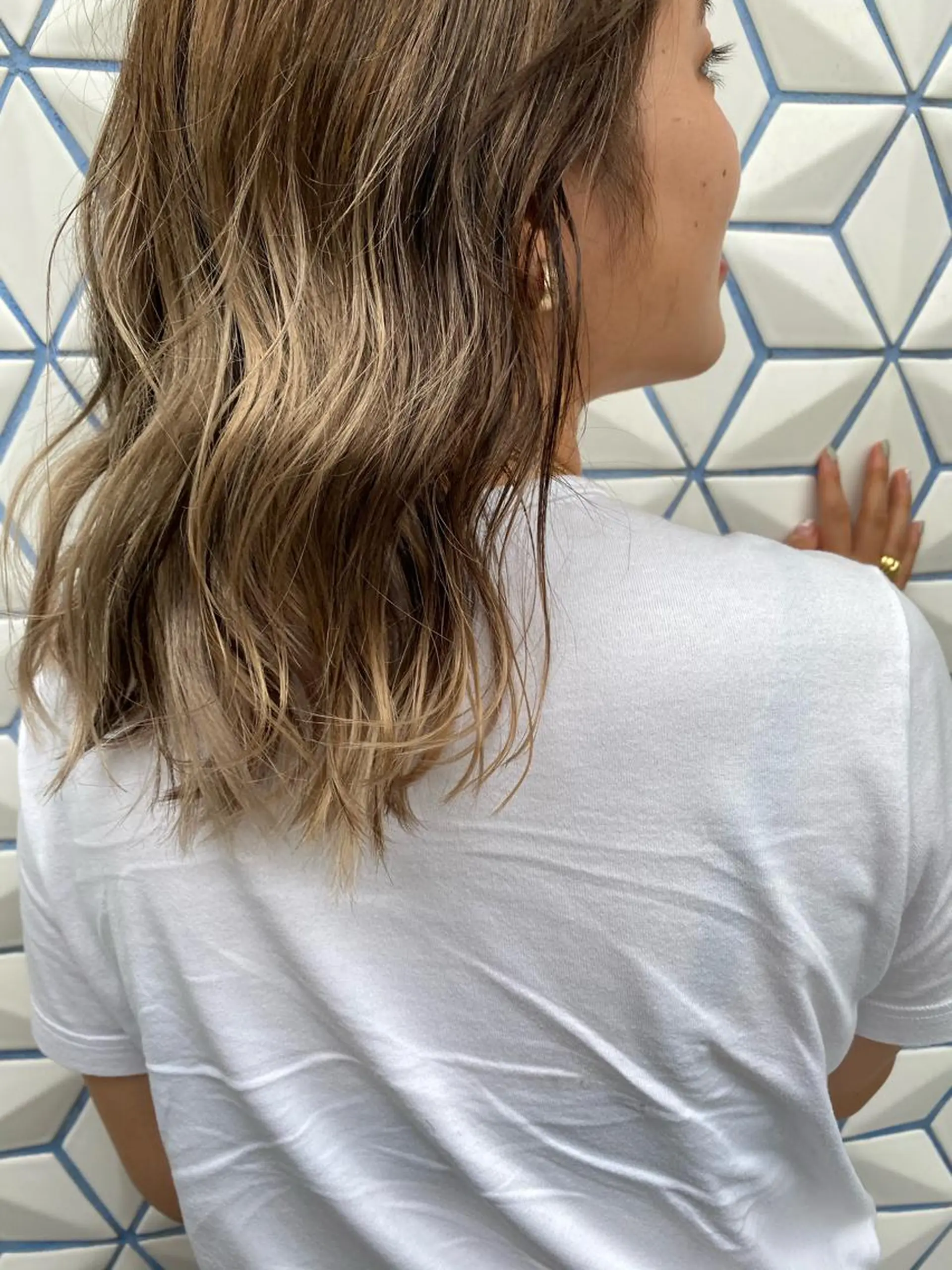 ミディアム カラー Miku /ブリーチ/ボブのヘアスタイル