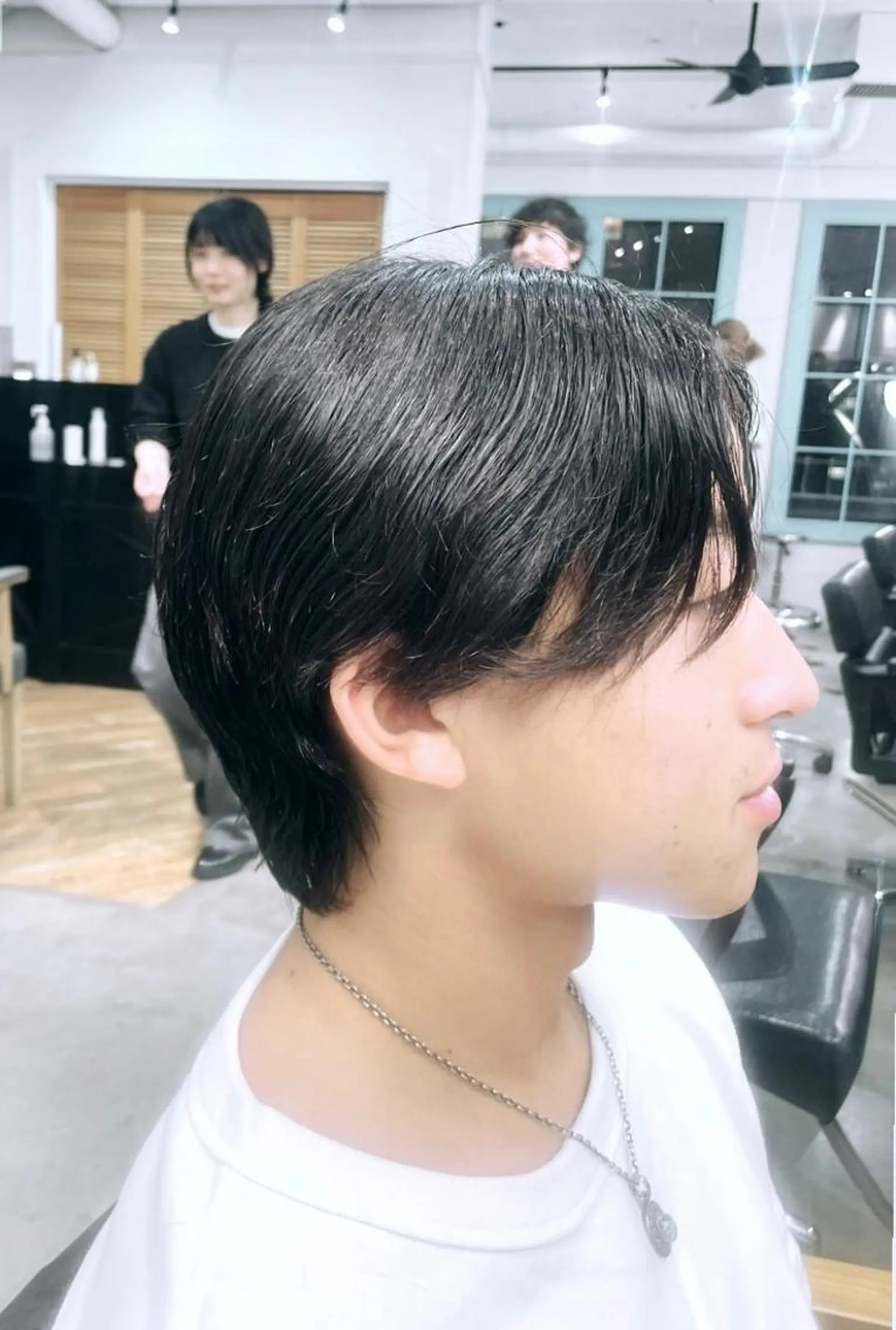 パーマ メンズ センターパート RIN／韓国ヘア レイヤーカットのヘアスタイル