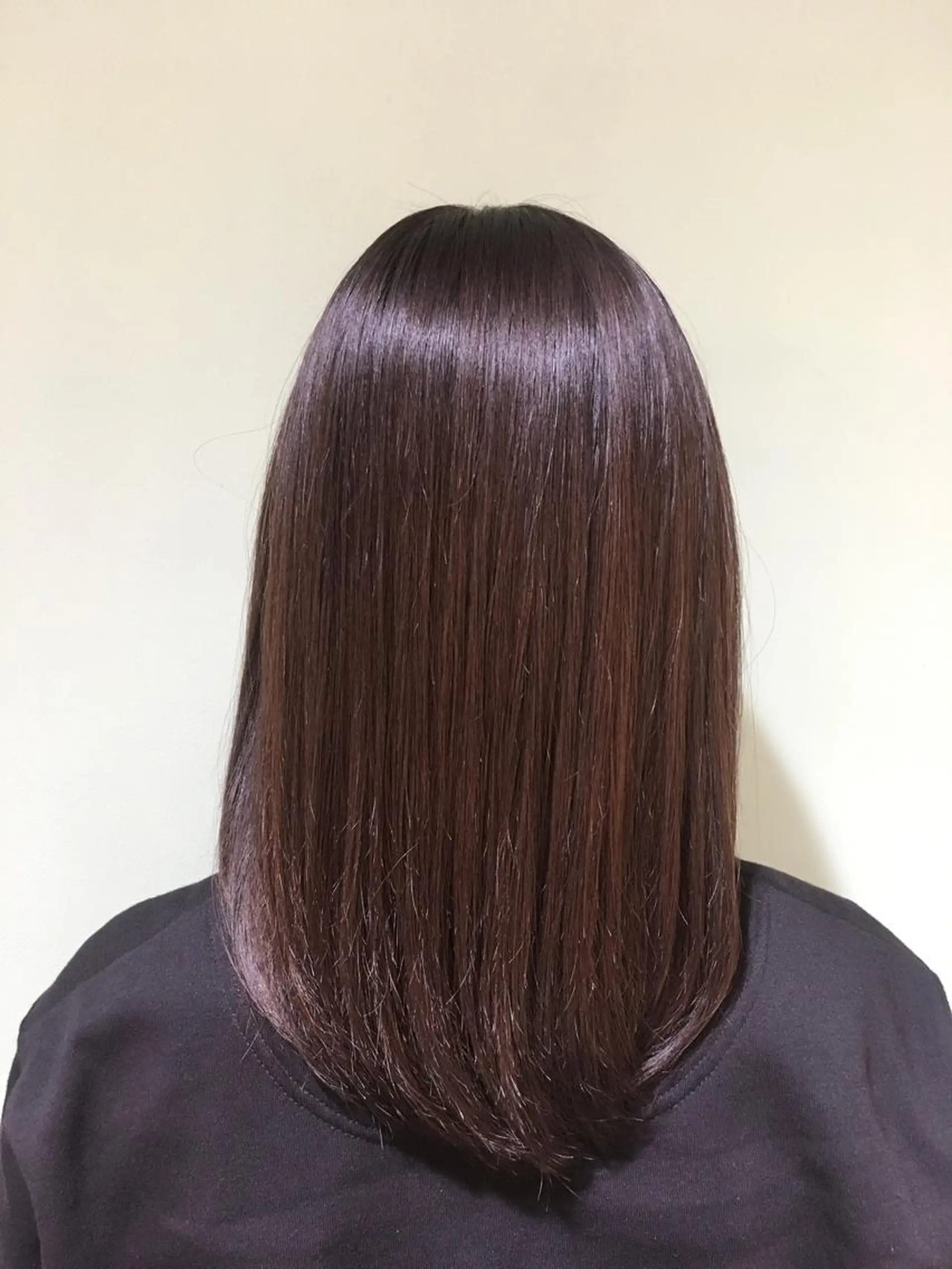 ミディアム カット 縮毛矯正 TAKAHASHI REIKAのヘアスタイル