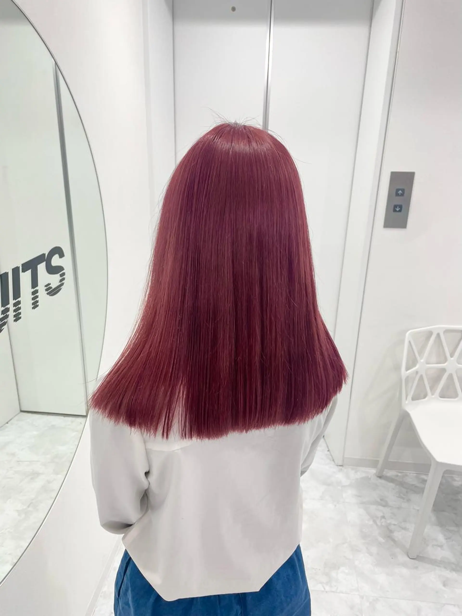 セミロング カラー ブリーチなし透明感 💗RYOTAのヘアスタイル