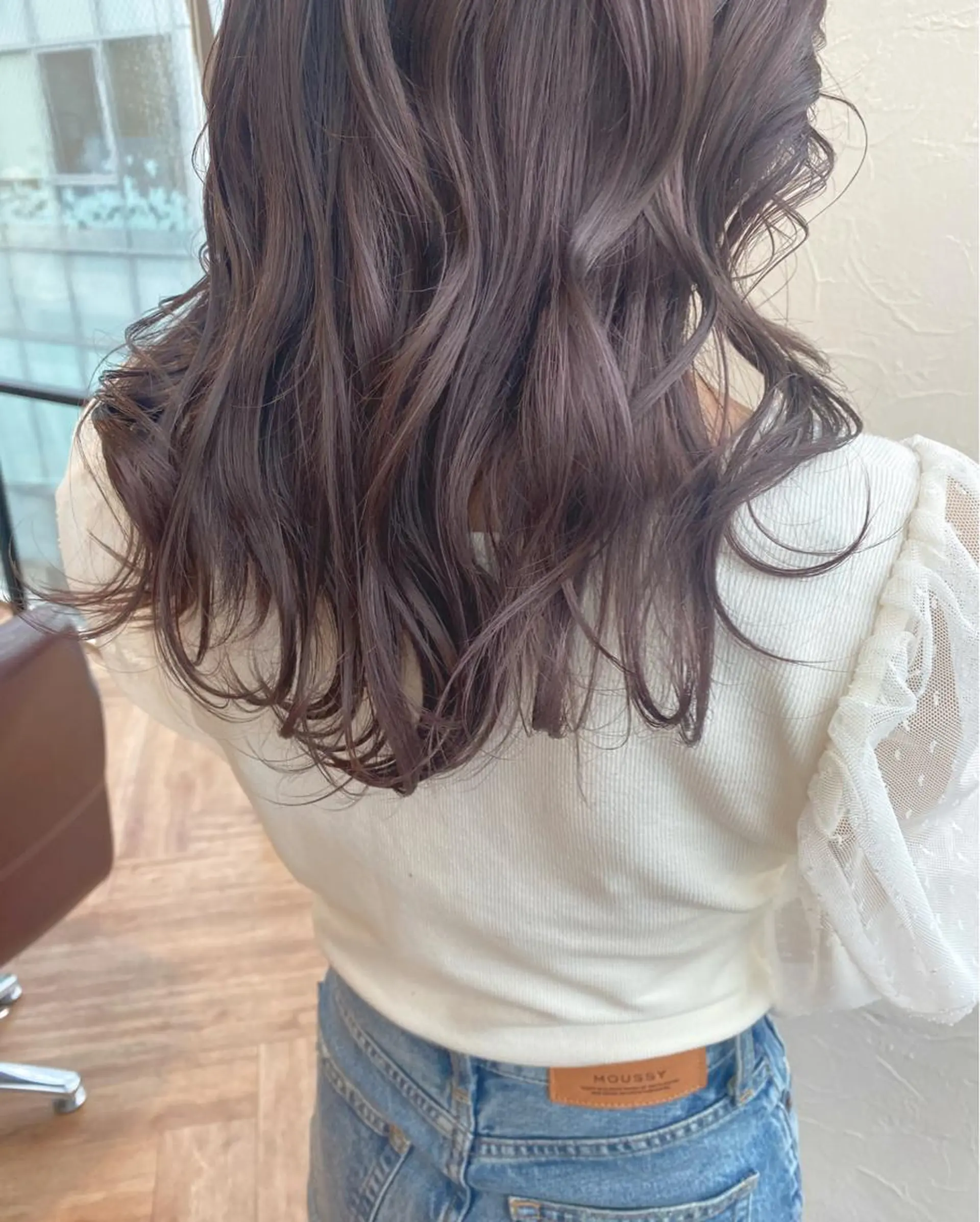 セミロング カラー 韓国ヘア顔周りカット 艶髪ベージュtamaのヘアスタイル