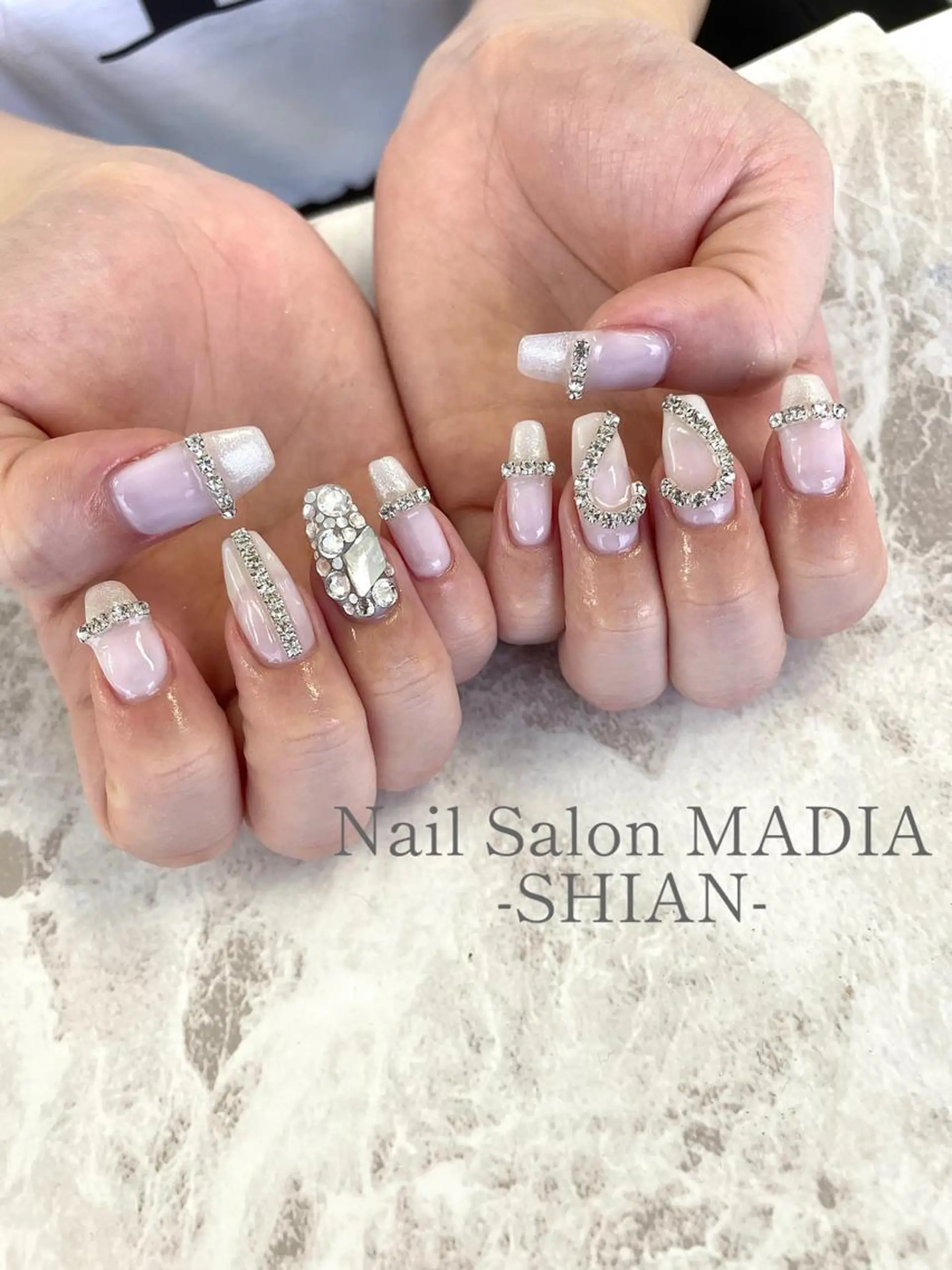 ネイル MADIA所属・MADIA SHIANのネイルデザイン
