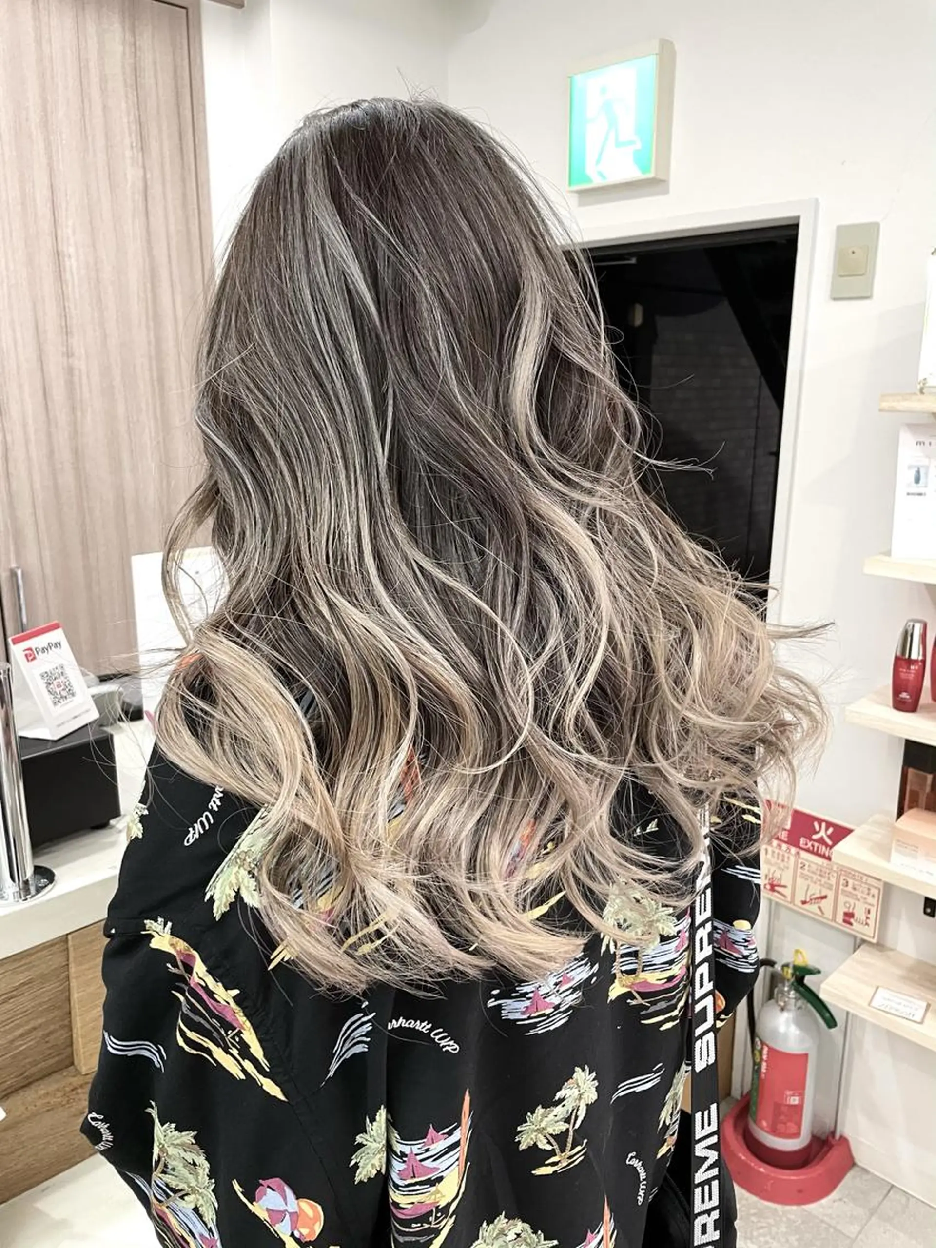 ロング gisele所属・小山 一之のヘアスタイル