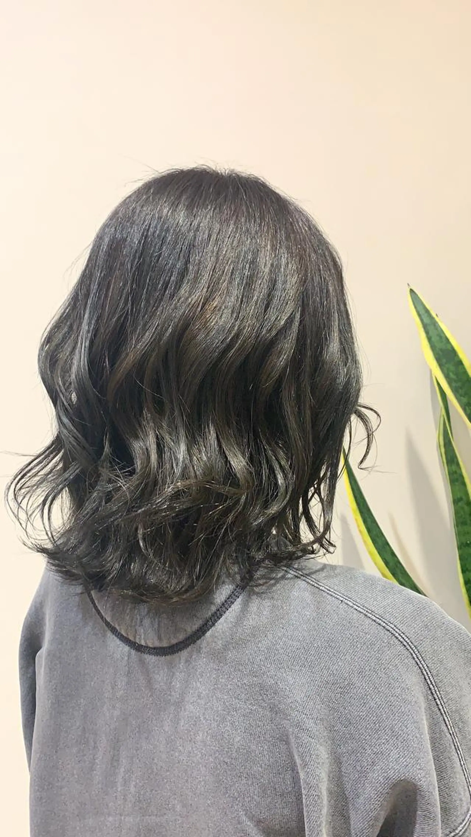 ミディアム 韓国🇰🇷透明感 ERIのヘアスタイル