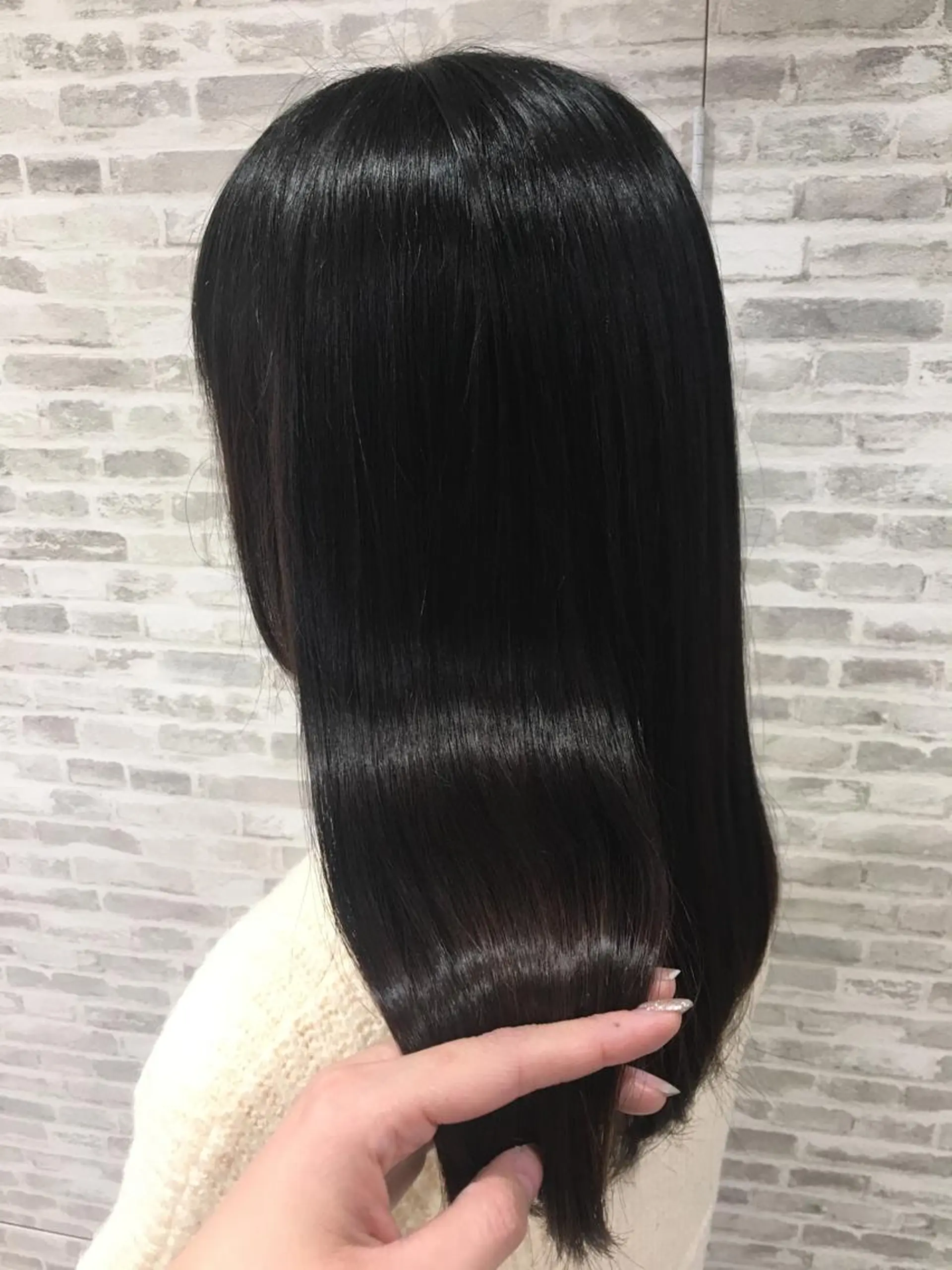 セミロング カット 縮毛矯正 トリートメント ✨圧倒的ツヤ髪✨ 小野あすかのヘアスタイル